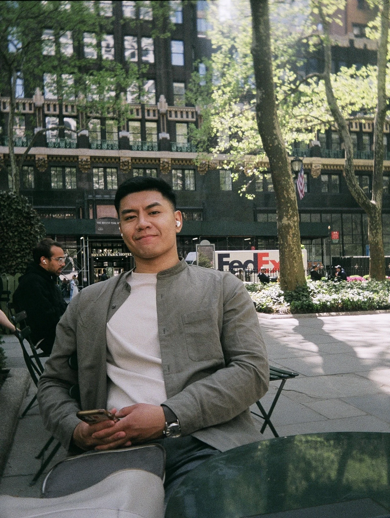Angelo Sison, registered psychologist at Flow State Psychology in Calgary, specializing in therapy for high performers and mental resilience. Focus primarily on specific populations; men's mental health, ethnic minorities, and adolescent teens.