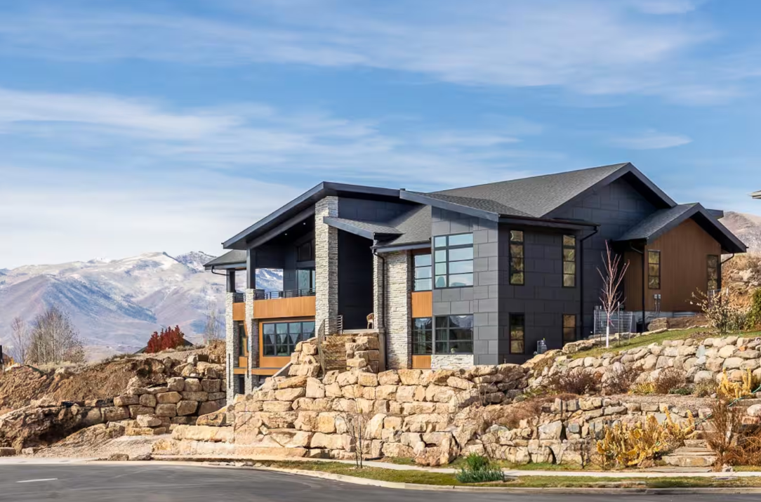 MOUNTAIN MODERN HOME IN HEBER CITY, UT