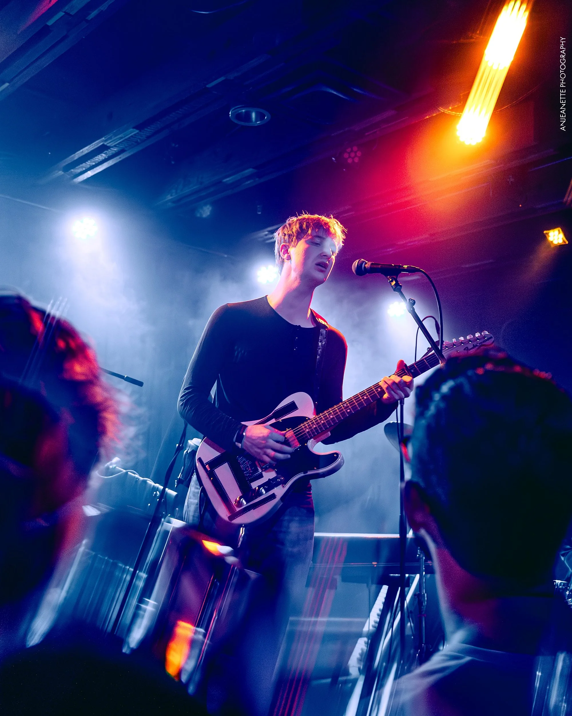 best Concert Photographer in Phoenix, AZ near me Anjeanette Photography music photos Dove Ellis The Crescent Ballroom Offstage Exposure Magazine