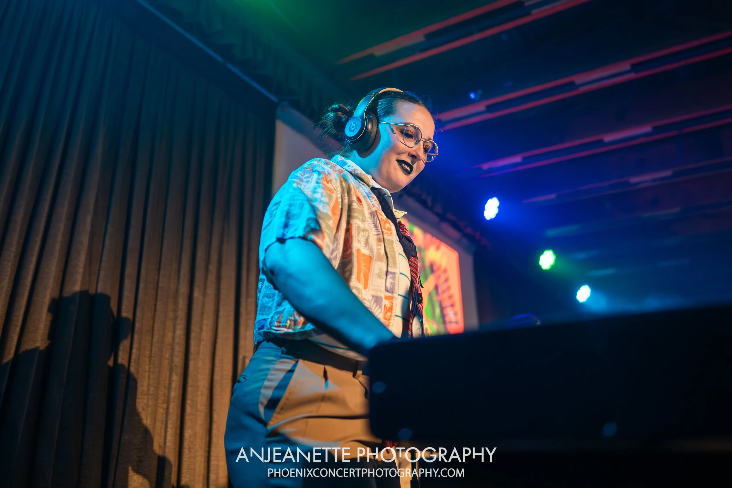 best Concert Photographer in Phoenix, AZ near me Anjeanette Photography music photos Marloma, The Crescent Ballroom Offstage Exposure Magazine Live Nation