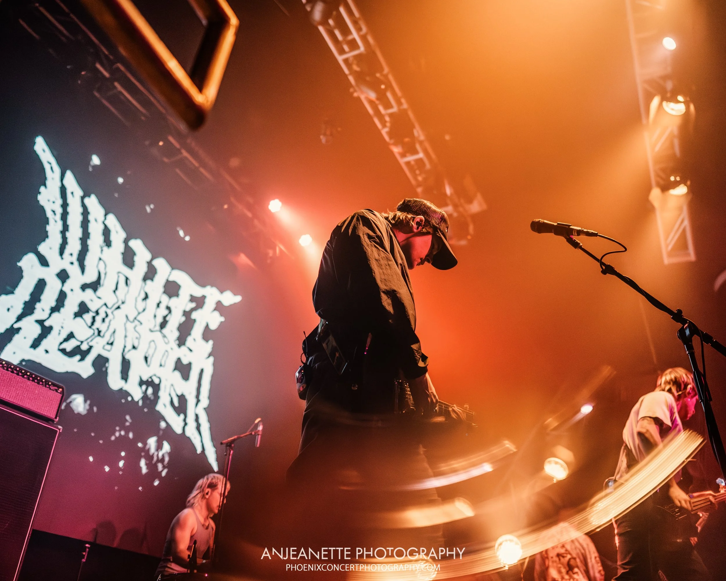Concert Photographer in Phoenix, AZ near me Anjeanette Photography best music photos White Reaper, Walter Studios Psyko Steve Live Nation