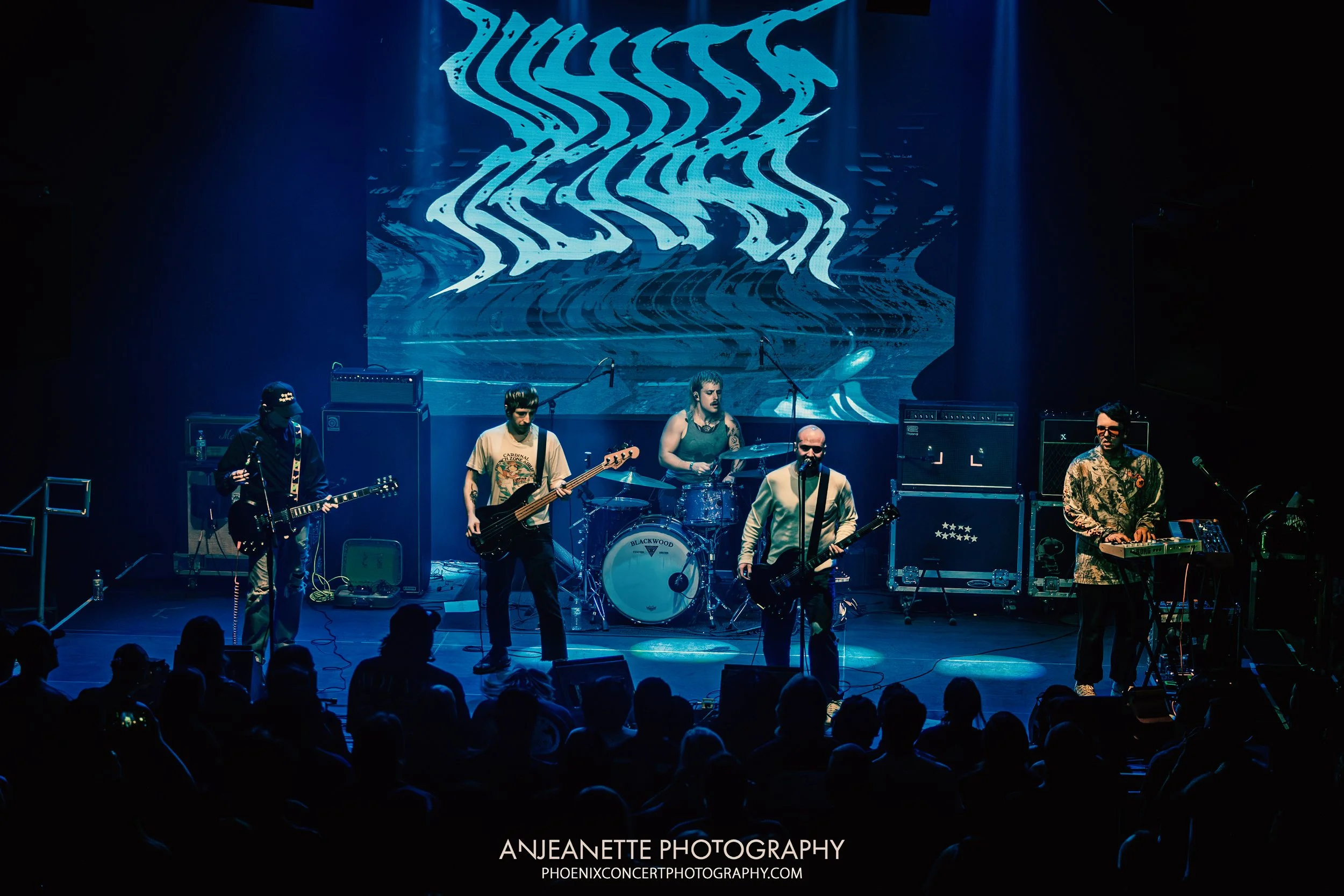 Concert Photographer in Phoenix, AZ near me Anjeanette Photography best music photos White Reaper, Walter Studios Psyko Steve Live Nation