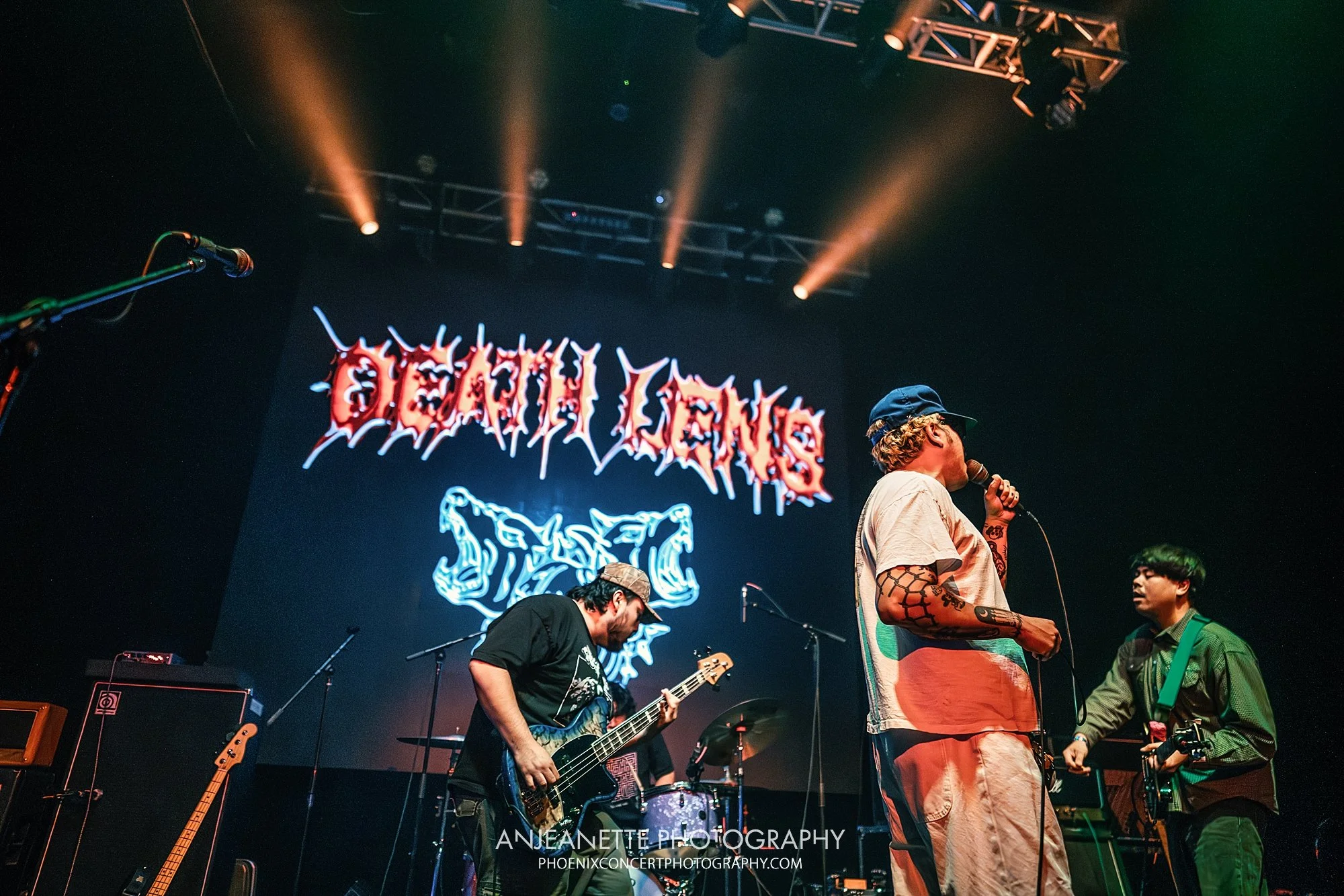 Concert Photographer in Phoenix, AZ near me Anjeanette Photography best music photos White Reaper, LA punk drug church death lens Walter Studios Psyko Steve Live Nation