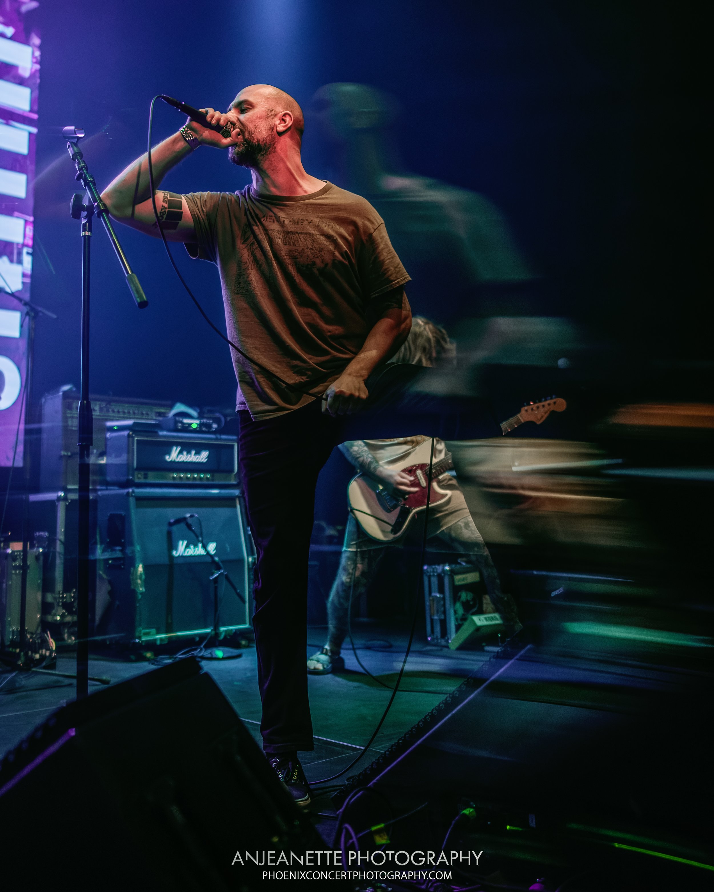 Concert Photographer in Phoenix, AZ near me Anjeanette Photography best music photos White Reaper, LA punk drug church death lens Walter Studios Psyko Steve Live Nation
