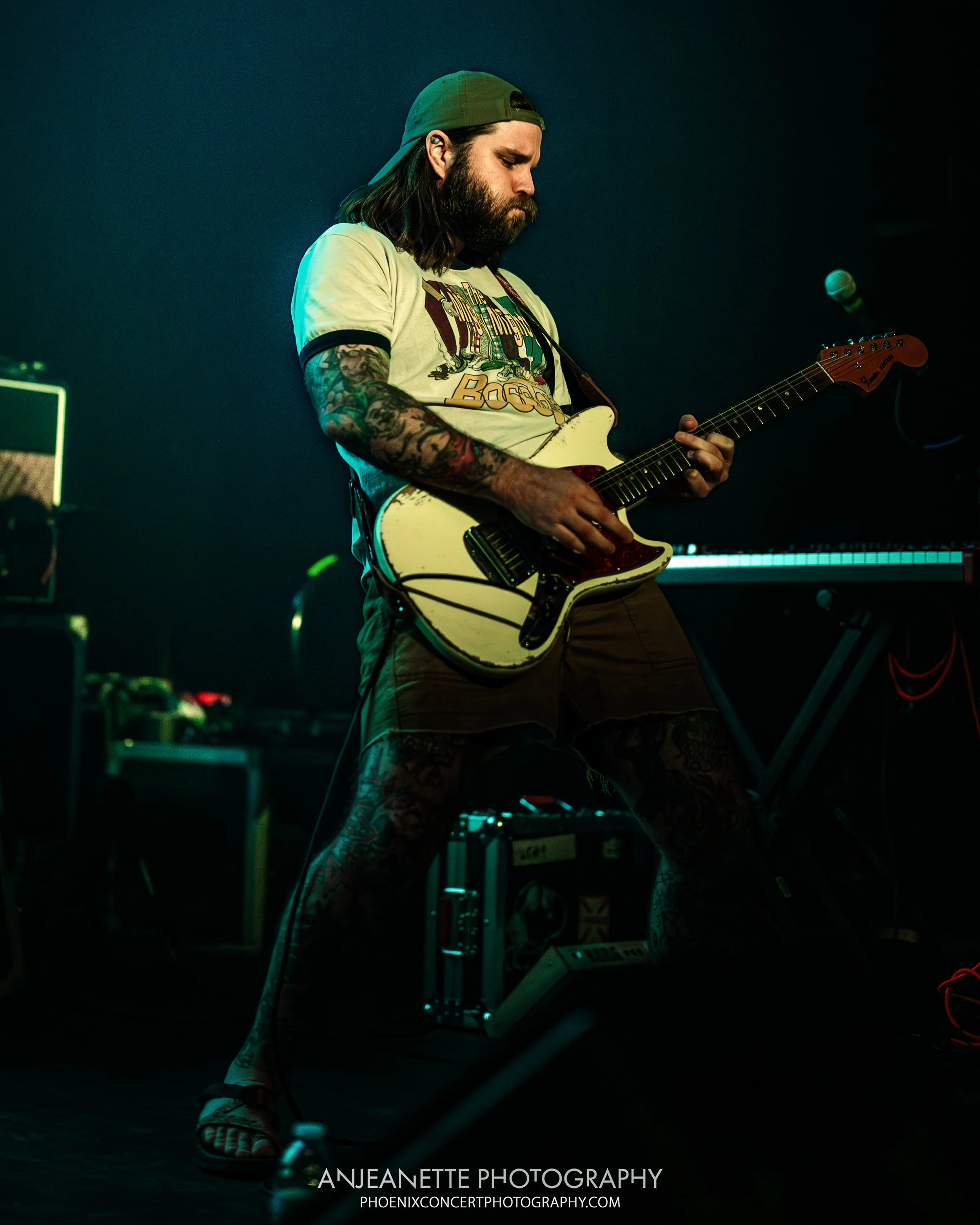 Concert Photographer in Phoenix, AZ near me Anjeanette Photography best music photos White Reaper, LA punk drug church death lens Walter Studios Psyko Steve Live Nation