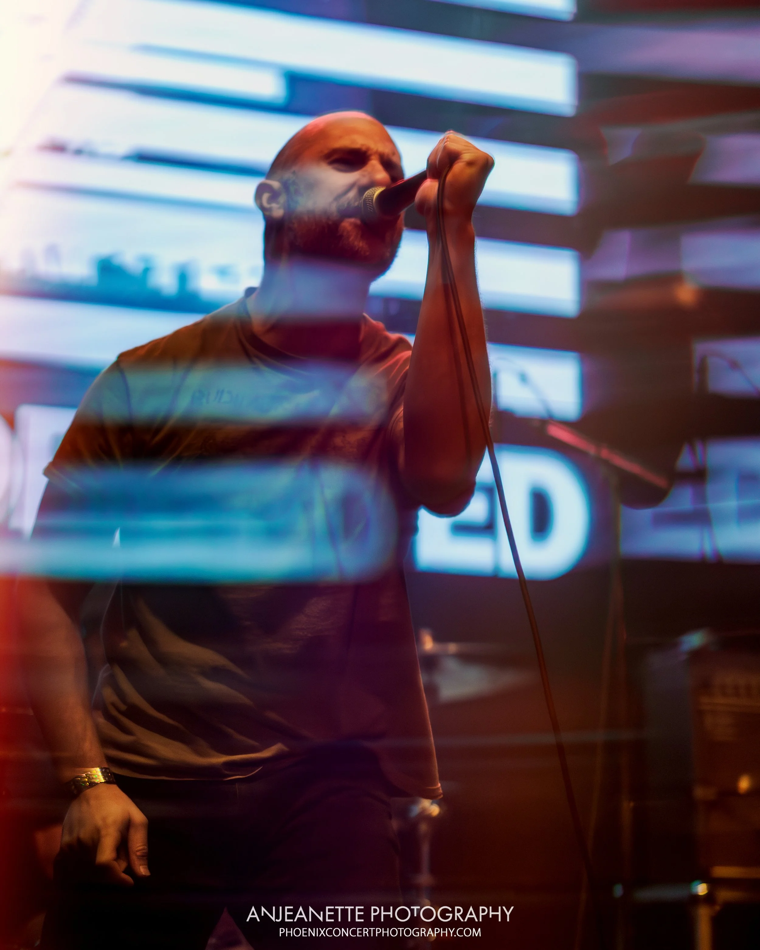 Concert Photographer in Phoenix, AZ near me Anjeanette Photography best music photos White Reaper, LA punk drug church death lens Walter Studios Psyko Steve Live Nation