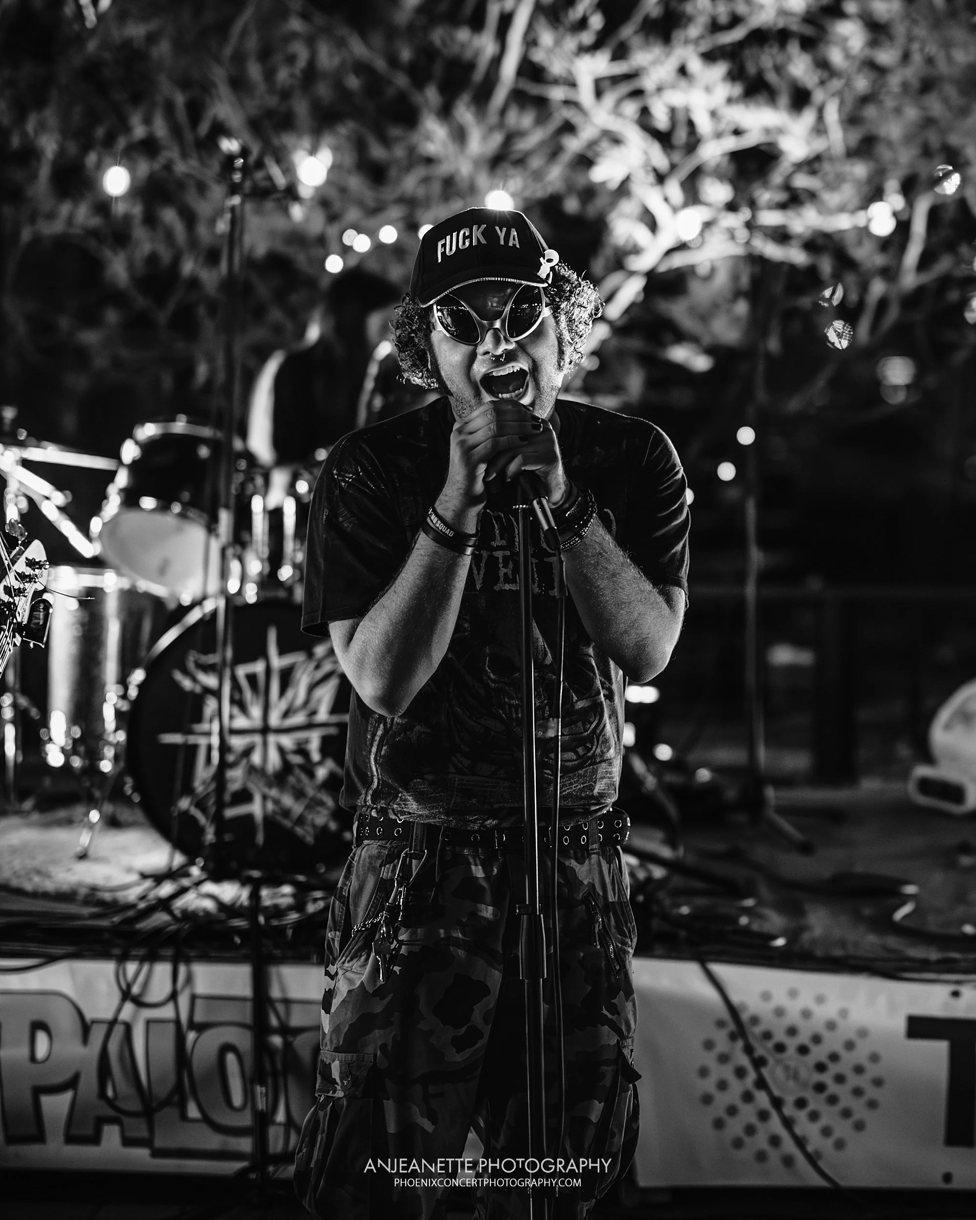 best Concert Photographer in Phoenix, AZ near me Anjeanette Photography top rated music photos Sunroom Studios Tempe present Fractured Obscurity