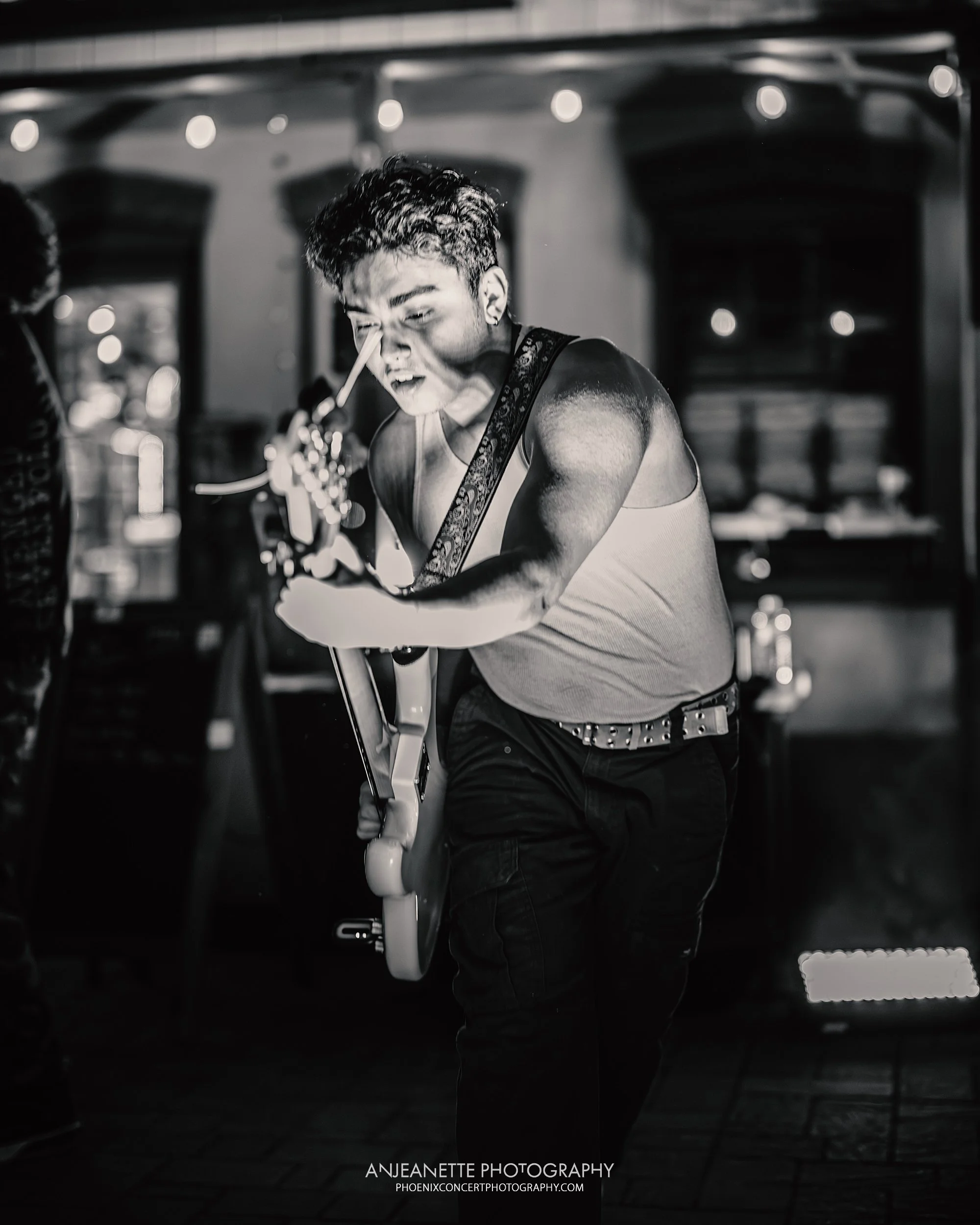 best Concert Photographer in Phoenix, AZ near me Anjeanette Photography top rated music photos Sunroom Studios Tempe present Fractured Obscurity