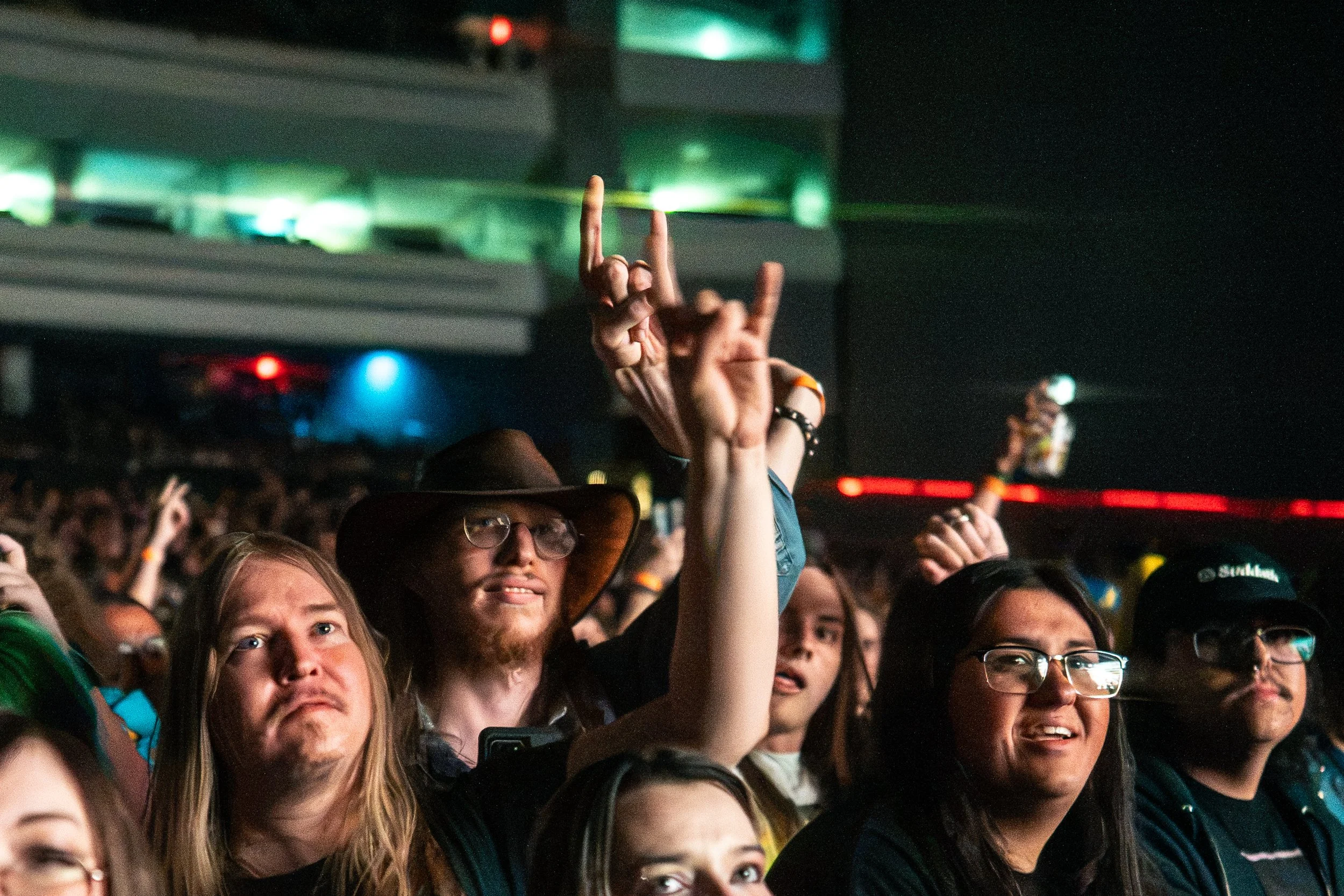 best Concert Photographer in Phoenix, AZ near me Anjeanette Photography top rated music photos primus, les claypool, lennon, deliruim, frog brigade, live nation