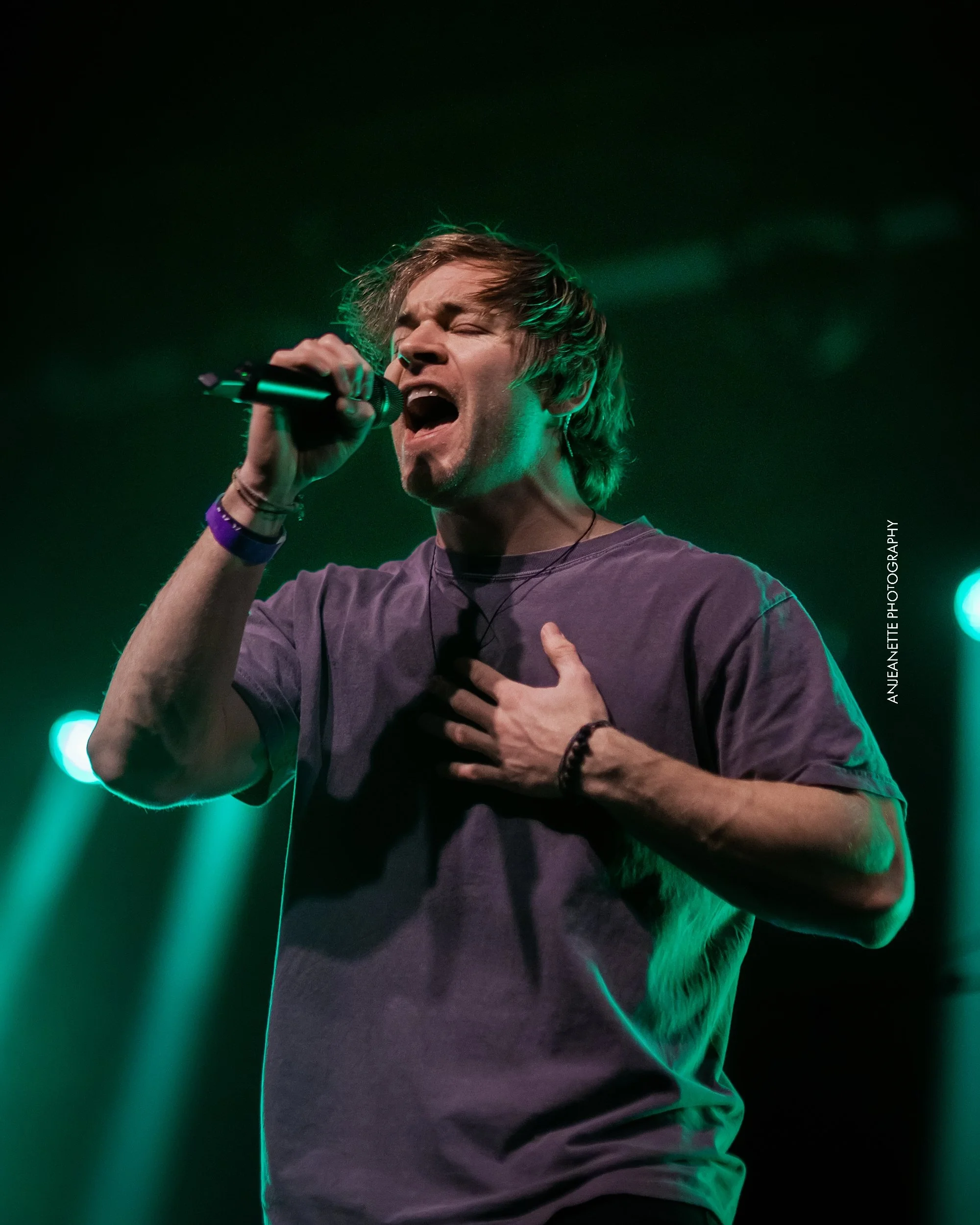 best Concert Photographer in Phoenix, AZ near me Anjeanette Photography Live Music  tours, festivals, local presenters, Marquee theater Shallow Sky