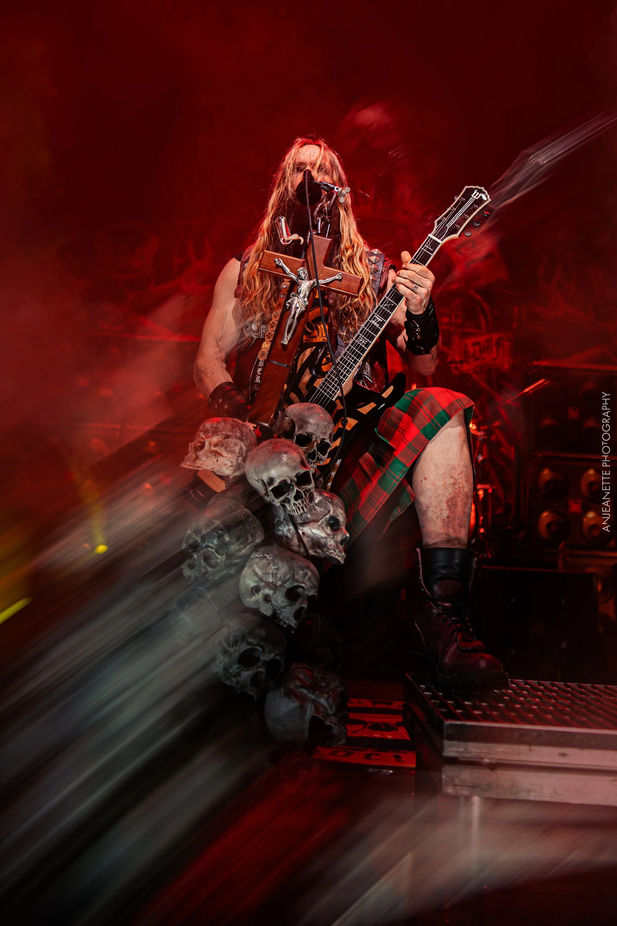 best Concert Photographer in Phoenix, AZ near me Anjeanette Photography music photos Zack Wilde, Zack Sabbath Arizona Financial Theatre Offstage Exposure Magazine Live Nation