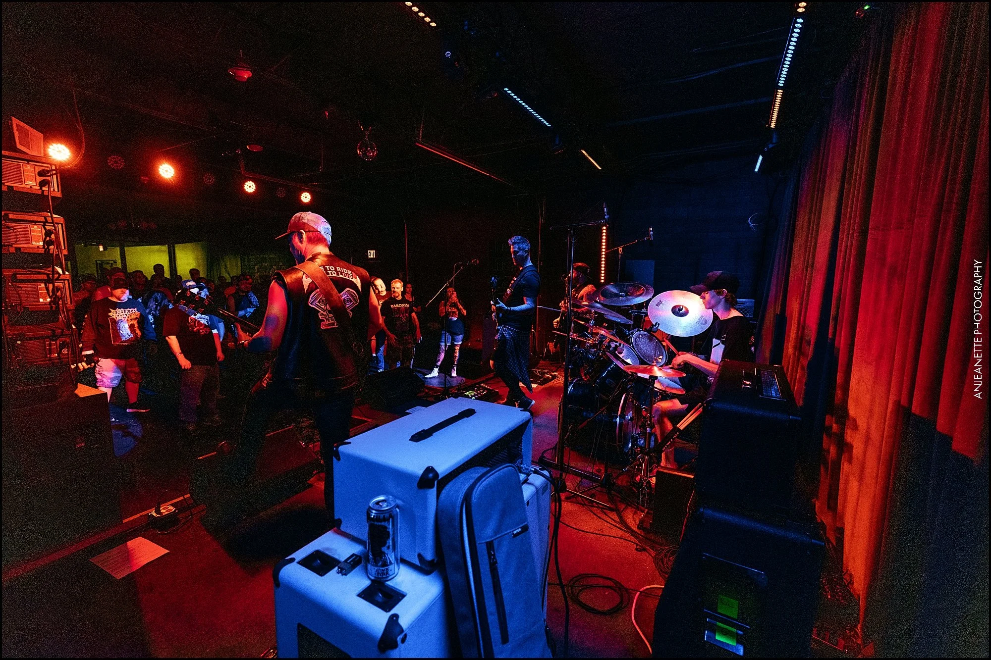 best Concert music Photographer in Phoenix, AZ near me Anjeanette Photography postal scam Rock Band Pub Rock Live Scottsdale