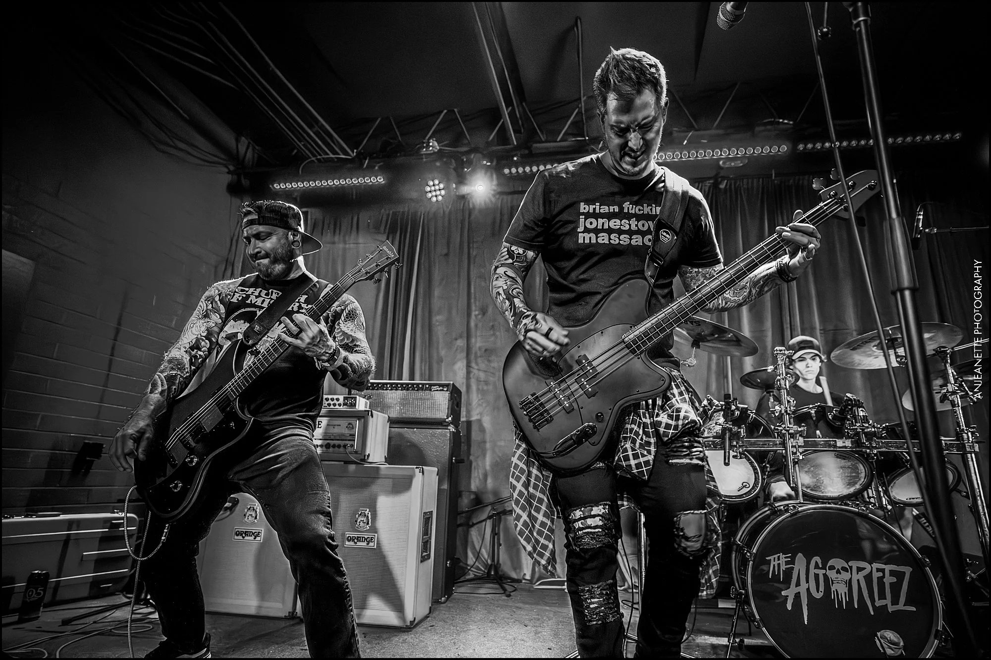 best Concert music Photographer in Phoenix, AZ near me Anjeanette Photography postal scam Rock Band Pub Rock Live Scottsdale