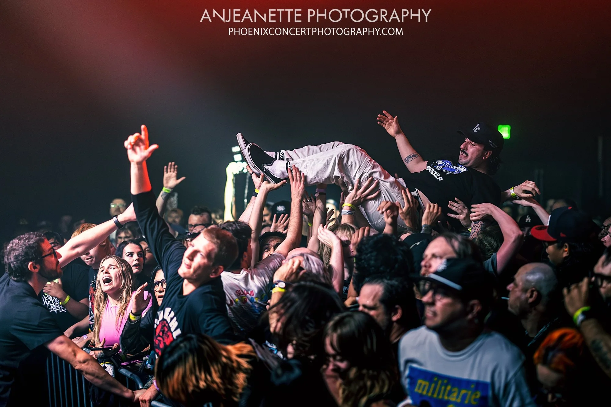 Concert Photographer in Phoenix, AZ near me Anjeanette Photography best music photos White Reaper, LA punk drug church death lens Walter Studios Psyko Steve Live Nation