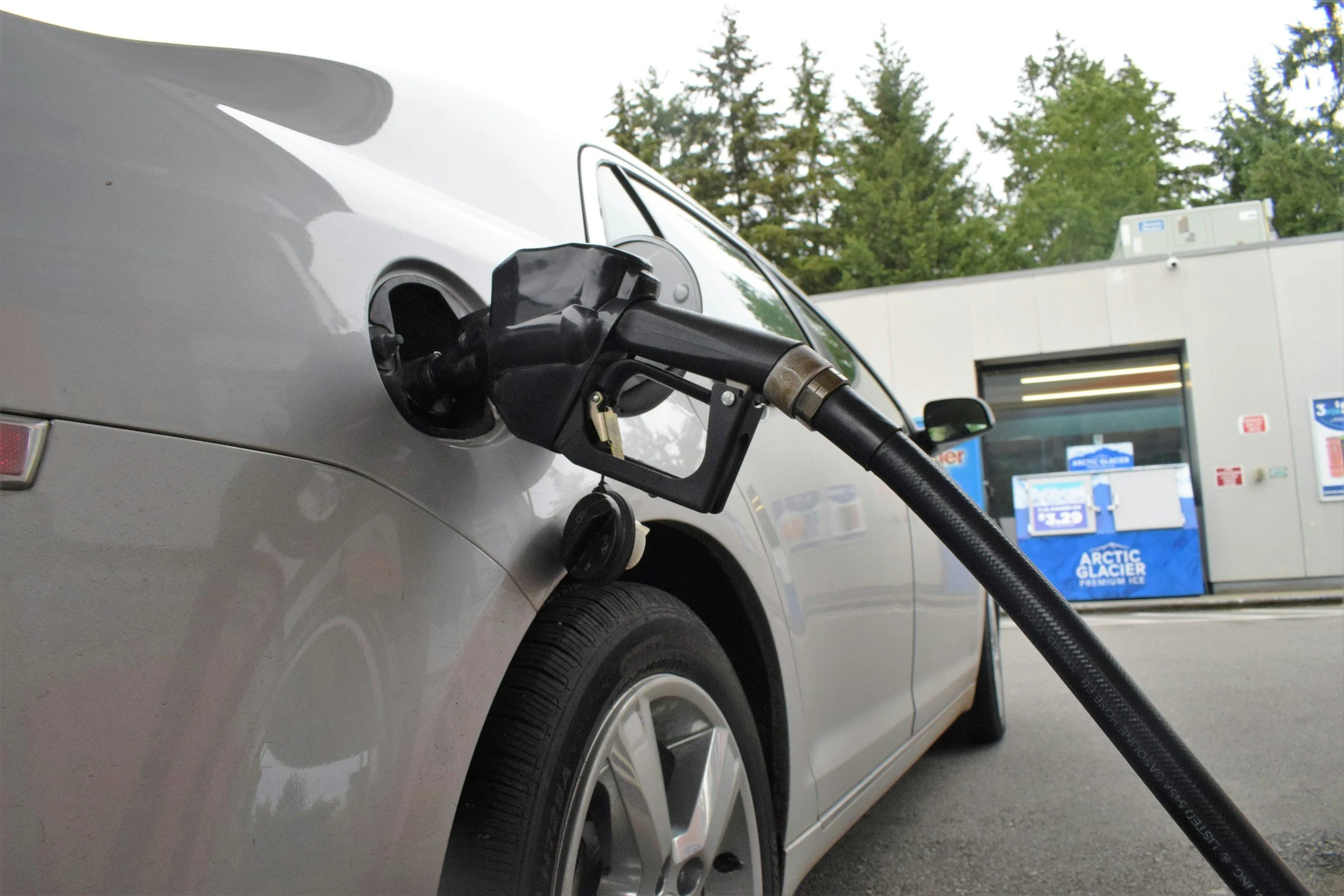 Oregon Declares Fuel Emergency After Olympic Pipeline Shutdown