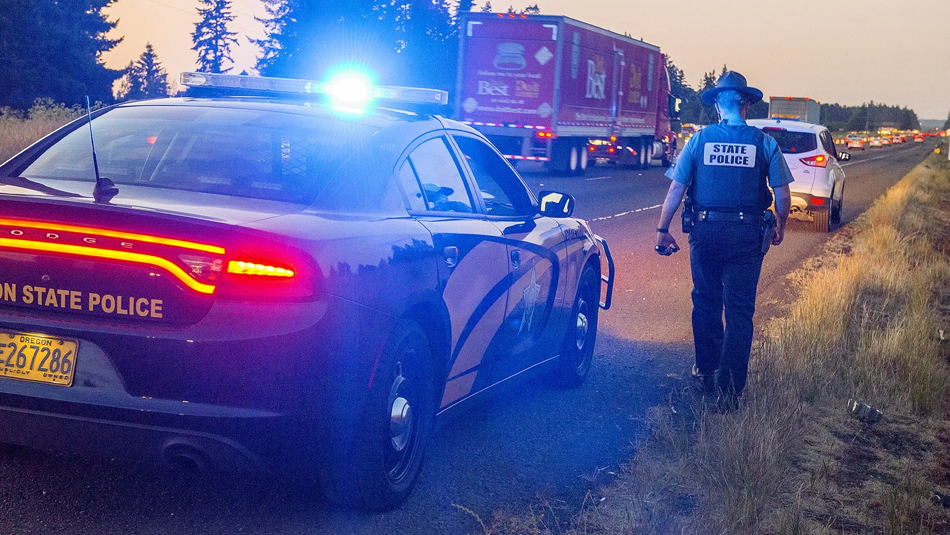 One Dead in Three-Vehicle Crash on Highway 38