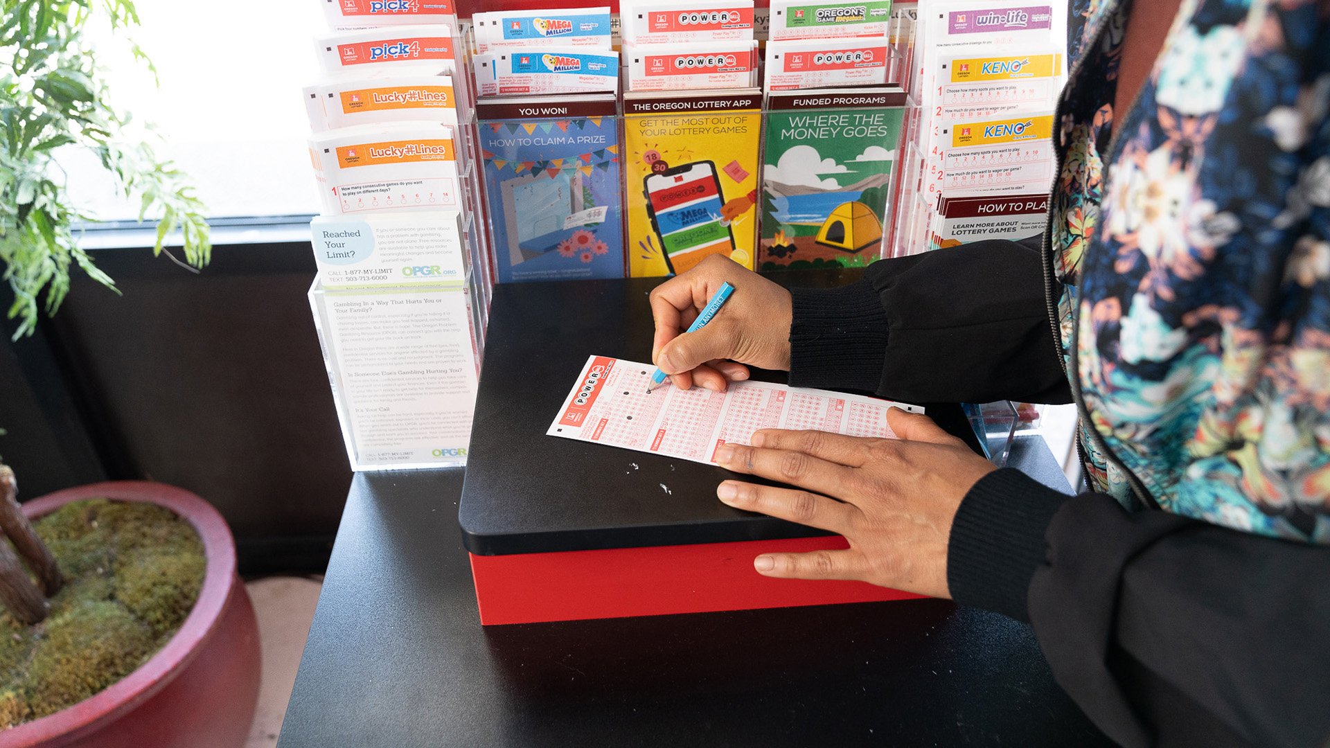 Powerball Jackpot Nears $1 Billion