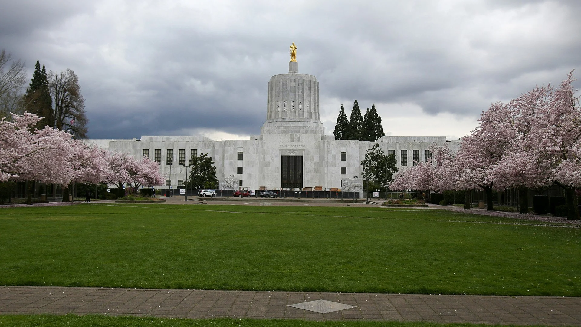 New Oregon Consumer Protection Laws Take Effect Jan. 1, 2026