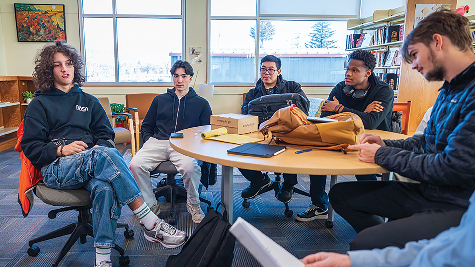 French Exchange Students Attend Winter Term on KCC Campus