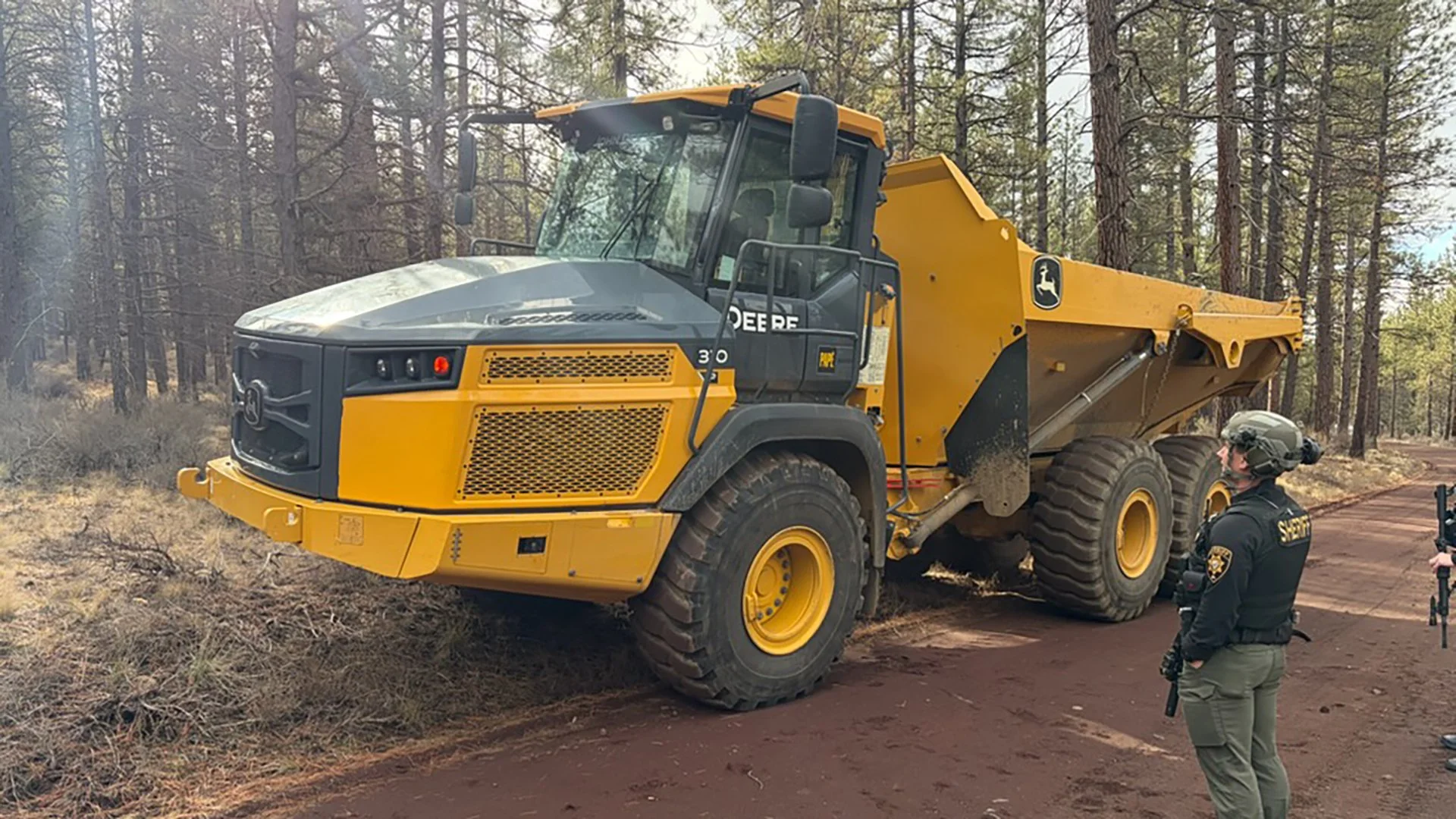 Sisters Man Arrested in Multi-City Vehicle Theft Case