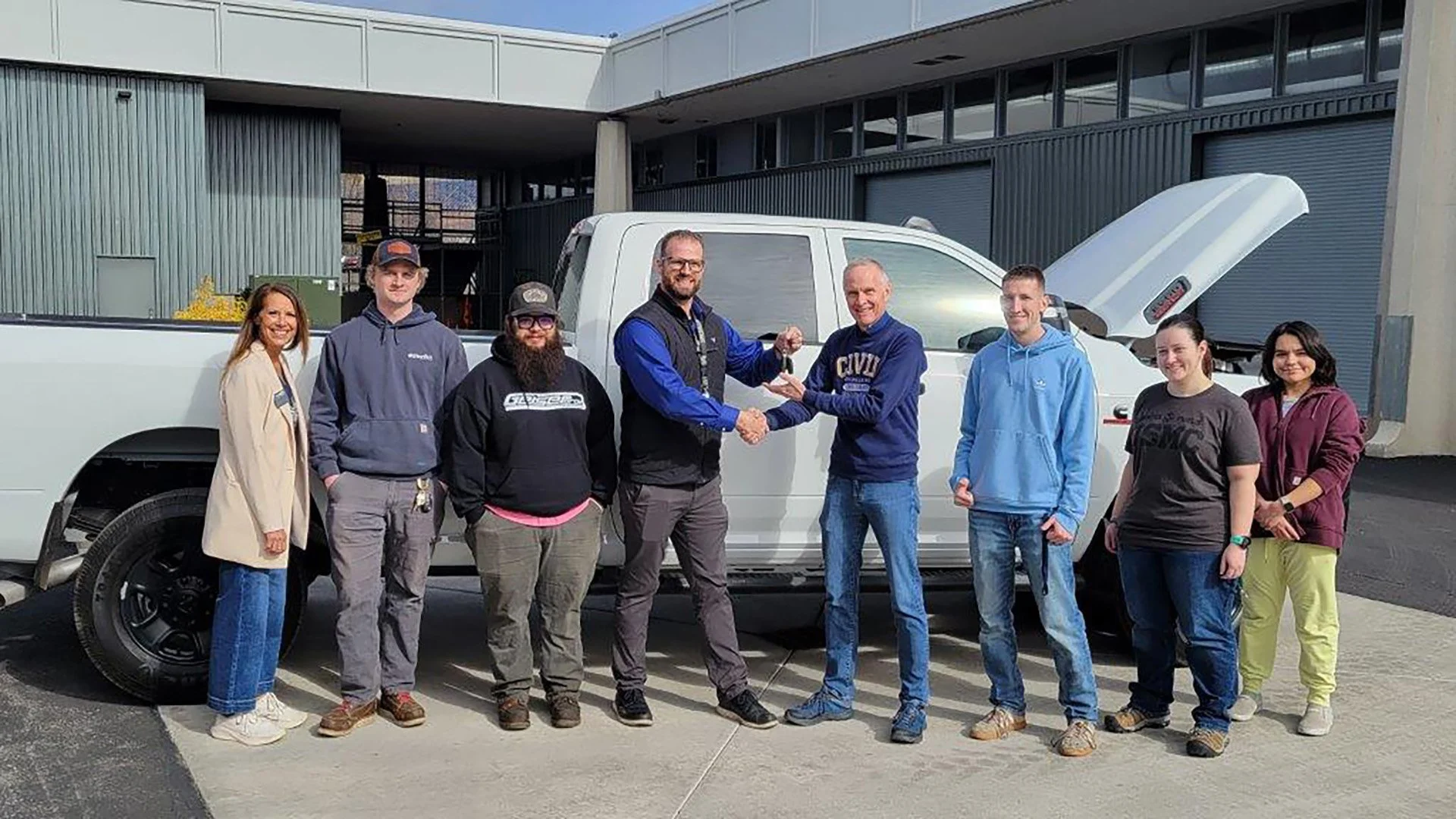 Lithia Donates Ram Truck to Oregon Tech