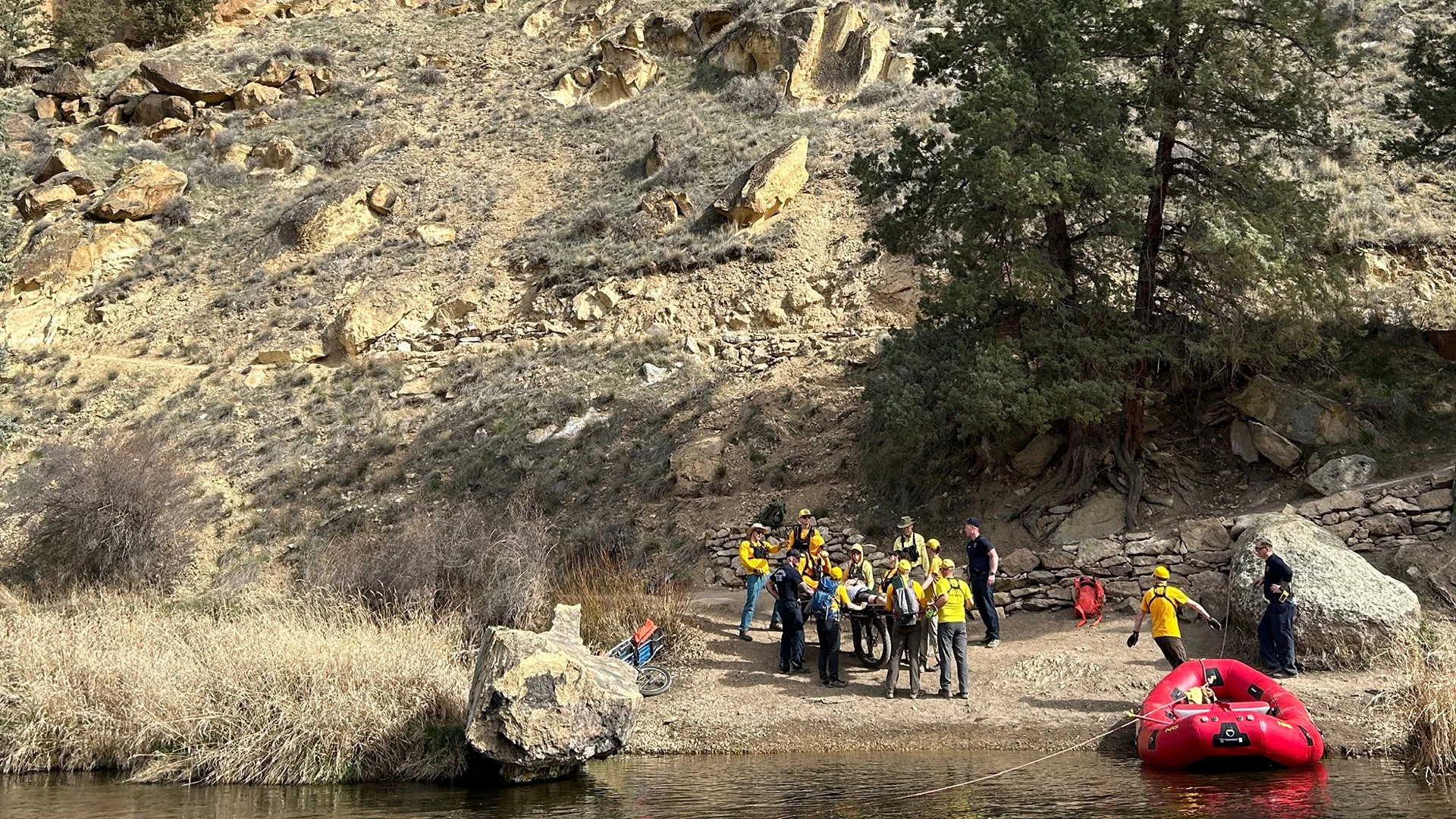 Search and Rescue Assists Hiker on Misery Ridge at Smith Rock