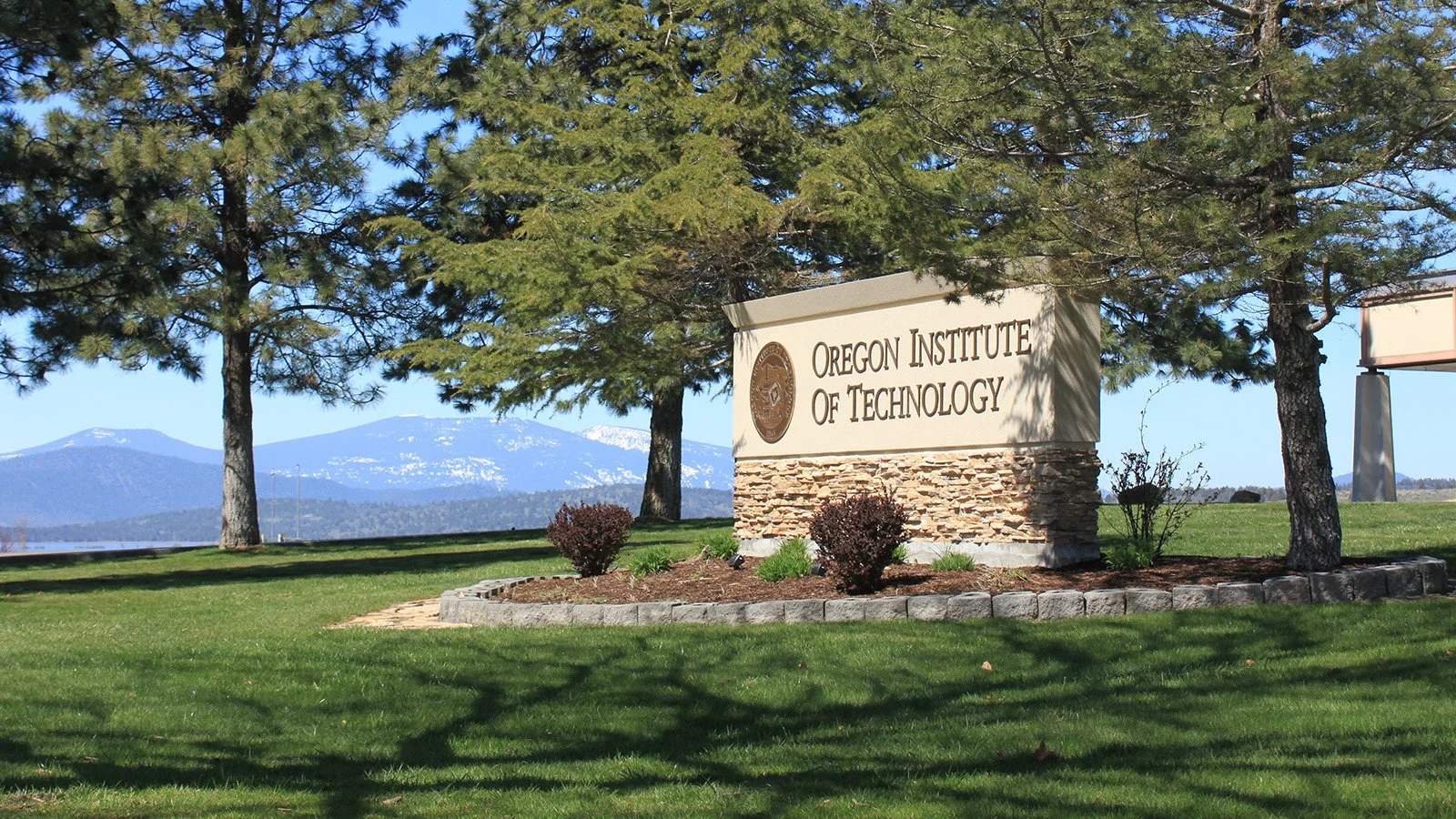 Oregon Tech Awarded $310K to Expand UX Certificate Programs