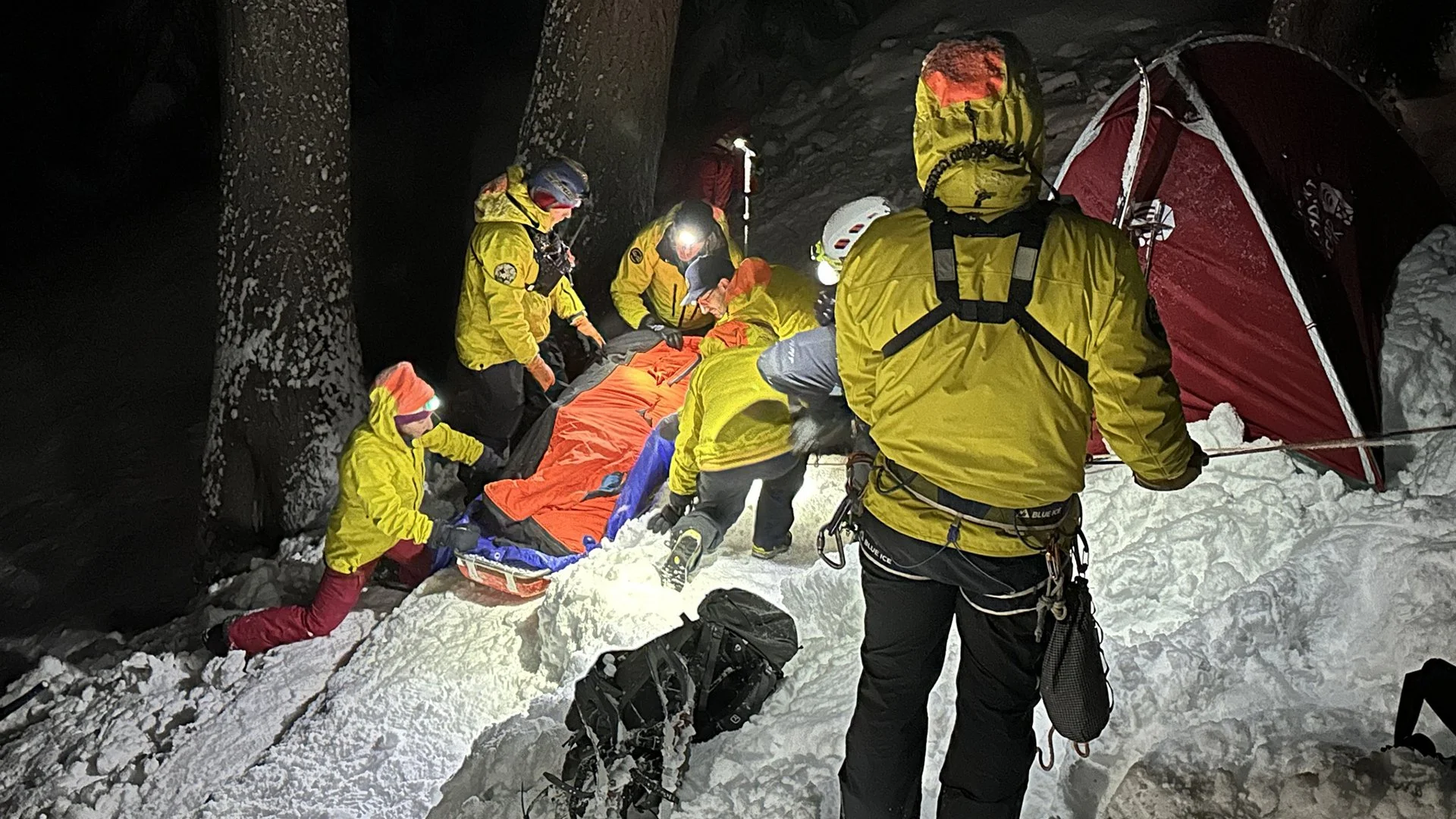 Two Hikers Rescued on South Sister