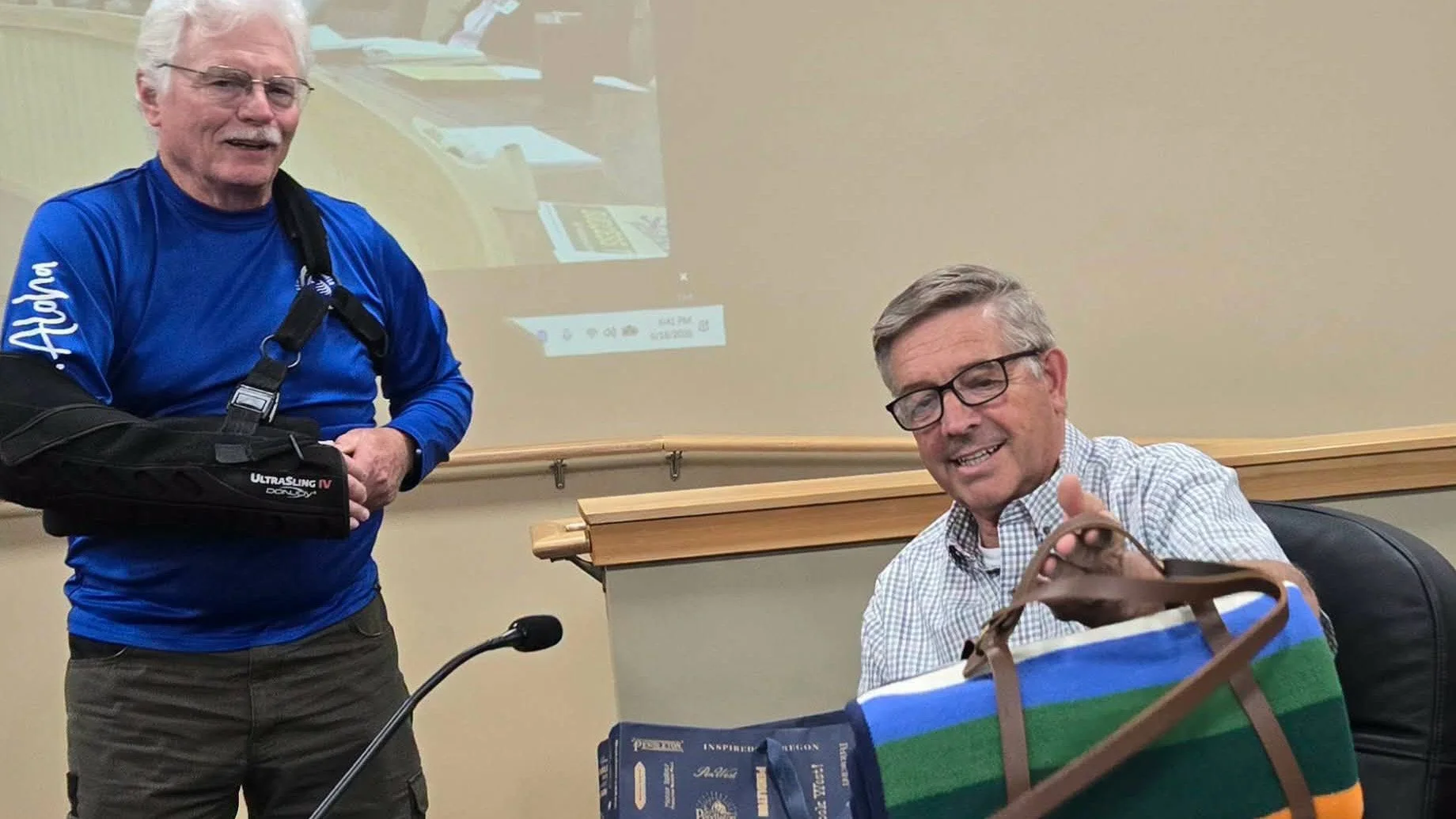 KCSD Board Recognizes Retiring Superintendent