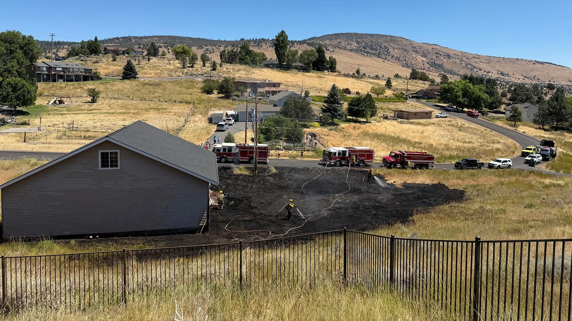 Fast-Moving Brush Fire Threatens Structures in Klamath Falls