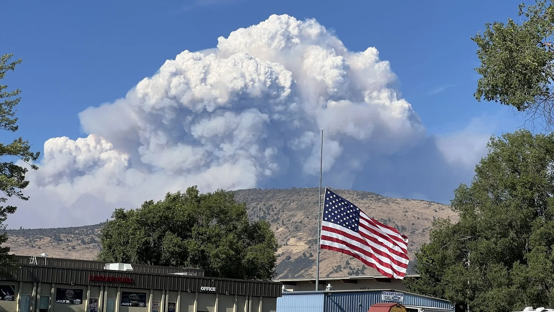 Wrights Spring Fire Grows to 51,687 Acres as Crews Strengthen Southern Lines