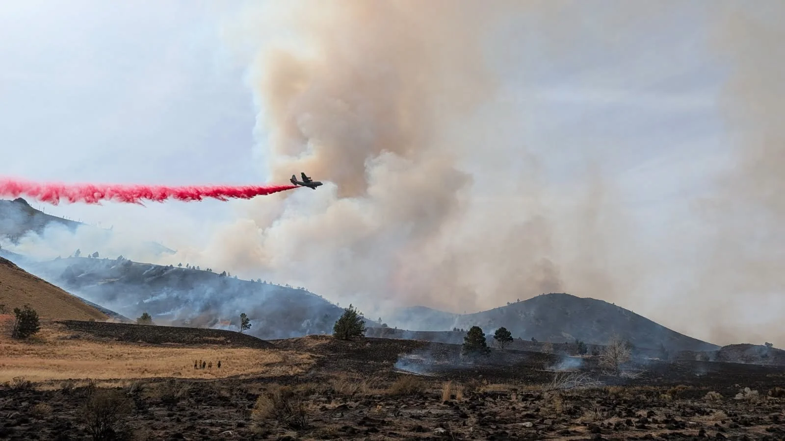 Picture Rock Fire reaches 1,625 acres, 90% lined near Summer Lake
