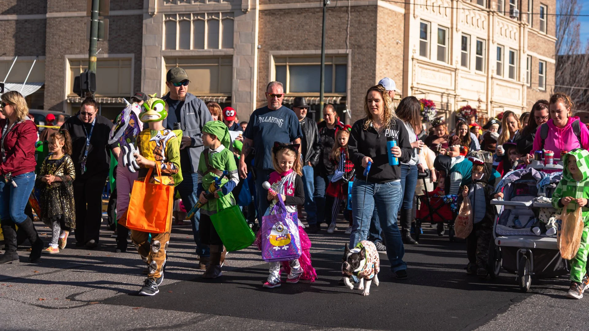 Scarecrow Row Returns Saturday to Downtown Klamath Falls