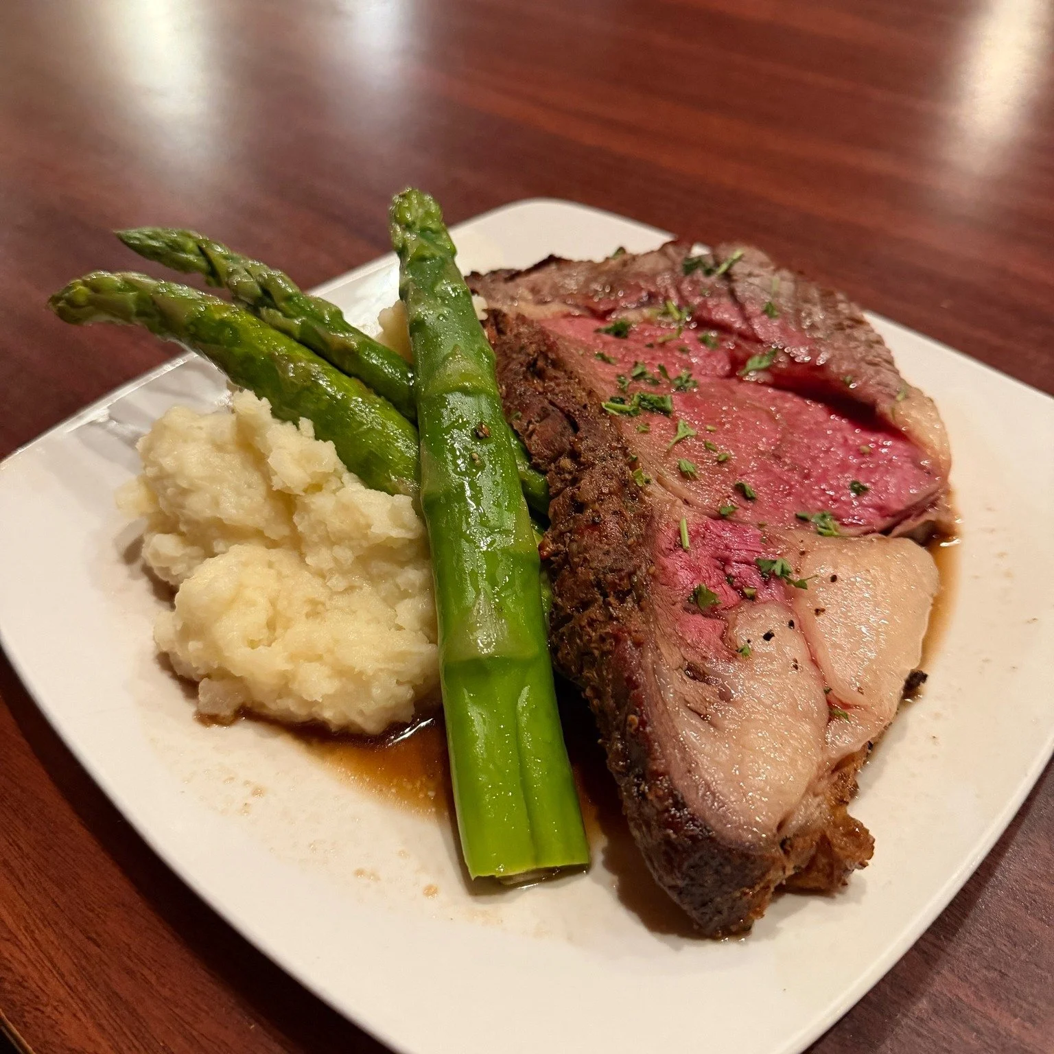 IT&rsquo;S A PRIME RIB KIND OF NIGHT 

You know the deal&hellip; slow roasted, stacked with sides, and absolutely worth it.

Grab a seat, grab a drink, and settle in, don&rsquo;t be the one tomorrow wishing you came in! 

Starting at 5PM tonight&hell