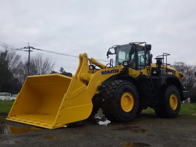 Komatsu WA500-8