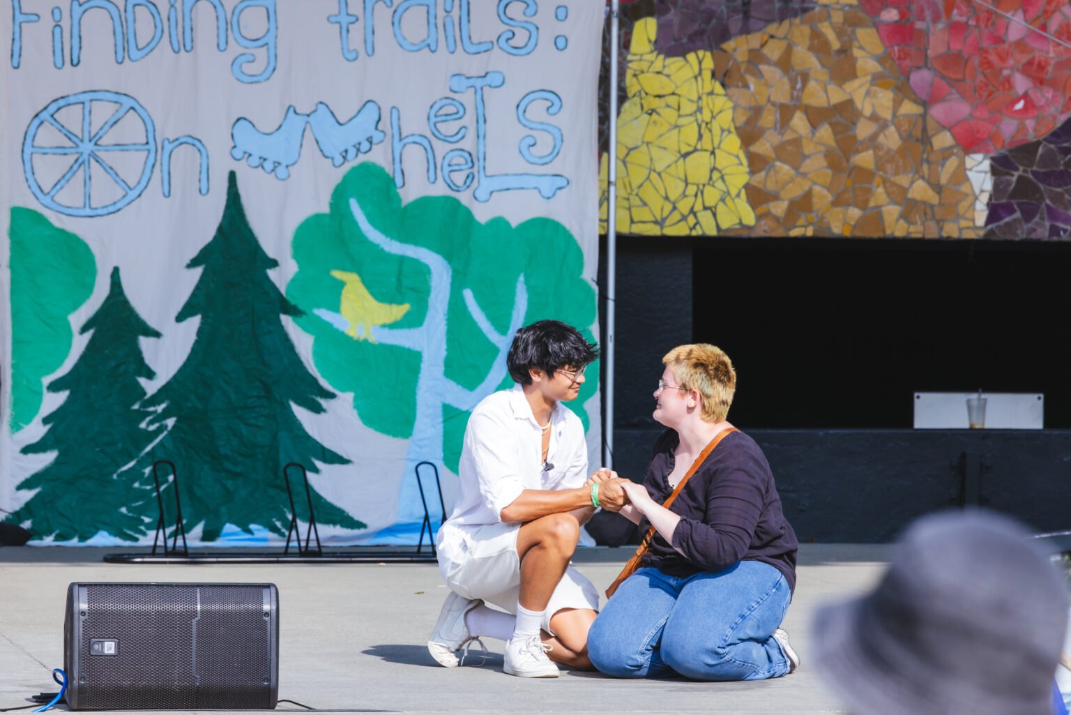 20240725_penguin-productions_mural-amphitheatre_sunnymartini_00767-1536x1025.jpg