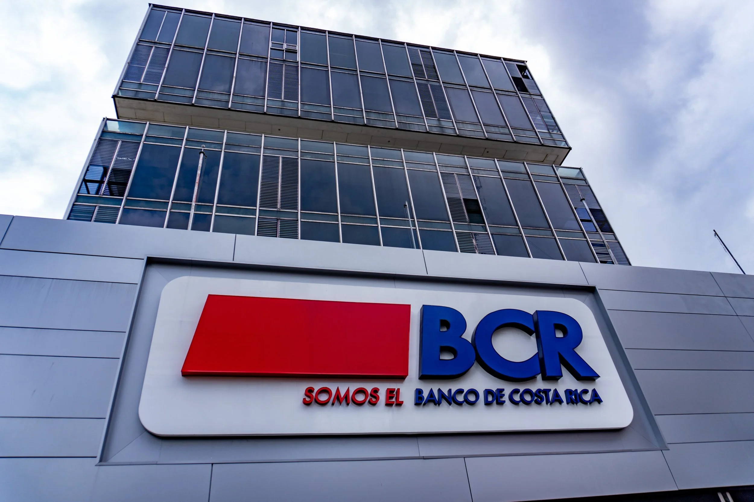 El proyecto de ley para la venta del Banco de Costa Rica
