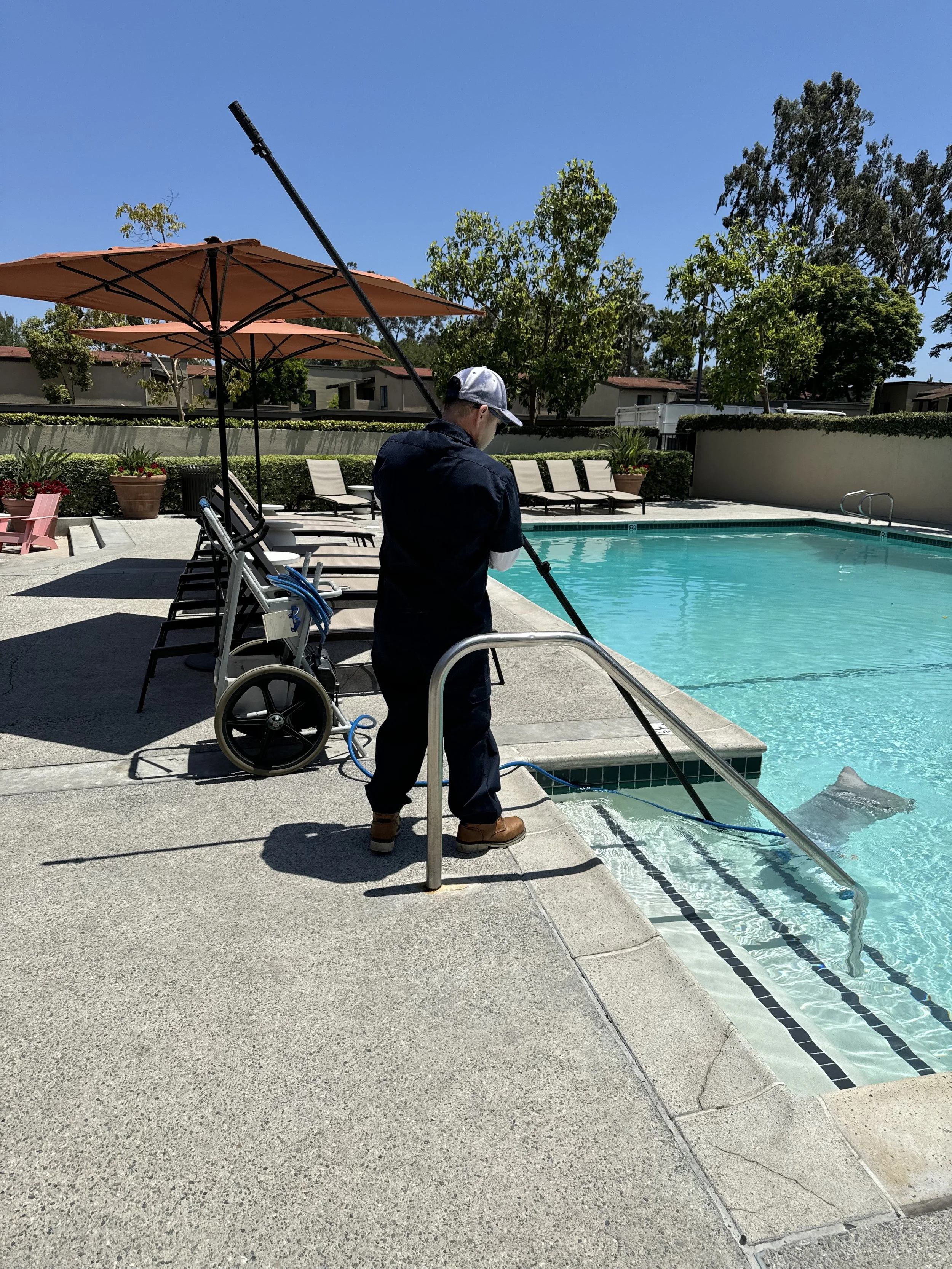 Weekly Pool Maintenance Service