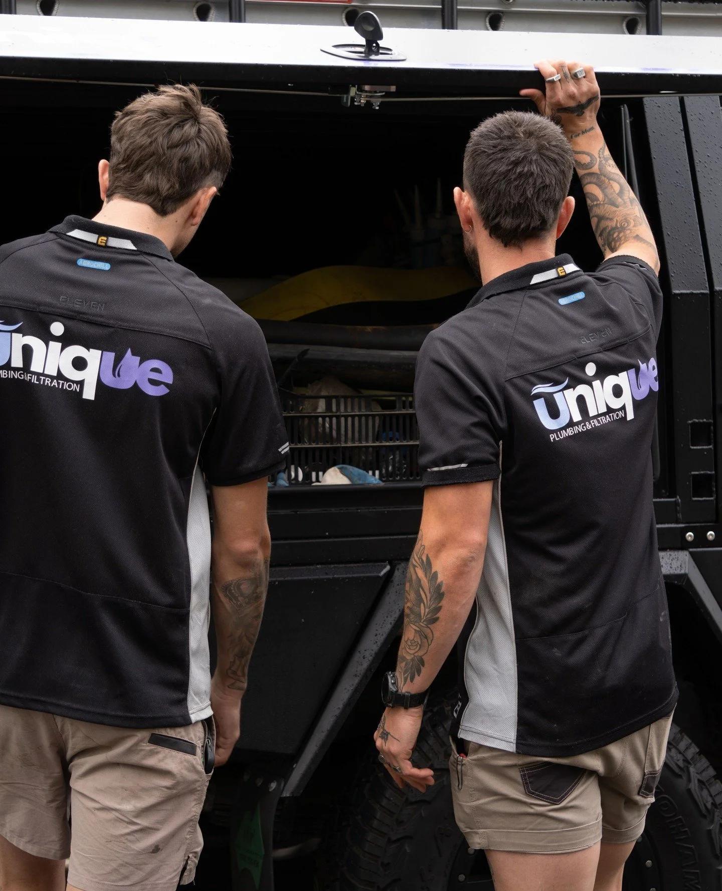 Ready to dive into the world of clean water? We know that great plumbing &amp; filtration starts with the right team! ⁠
⁠
Curious about how we can help you? Slide into our DMs to learn more about our clean water solutions 💧