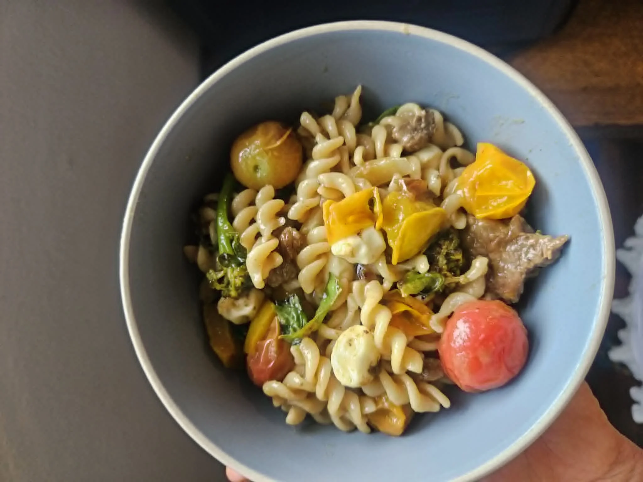 Caramelized Veggie and Steak Pasta Salad with Basil Vinaigrette
