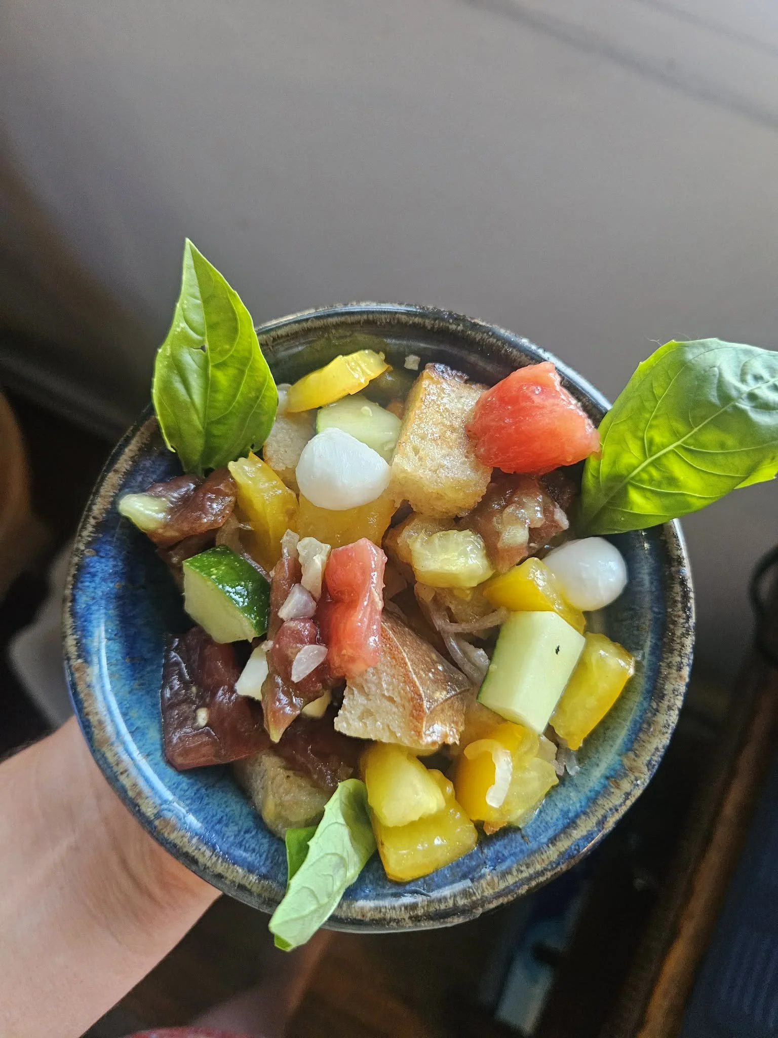 Summer Panzanella Salad (Tuscan Tomato &amp; Bread Salad)