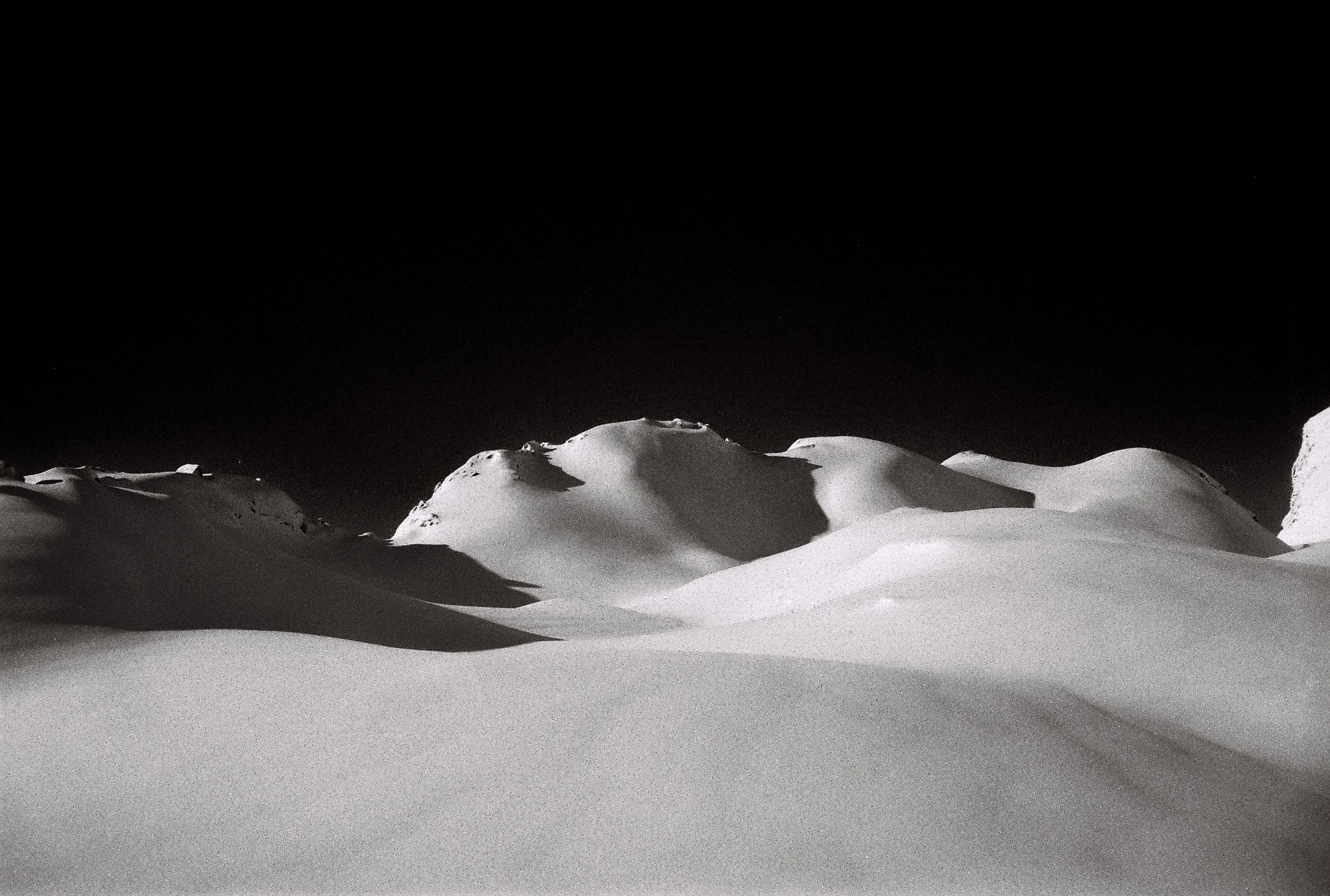 SNOW DUNES