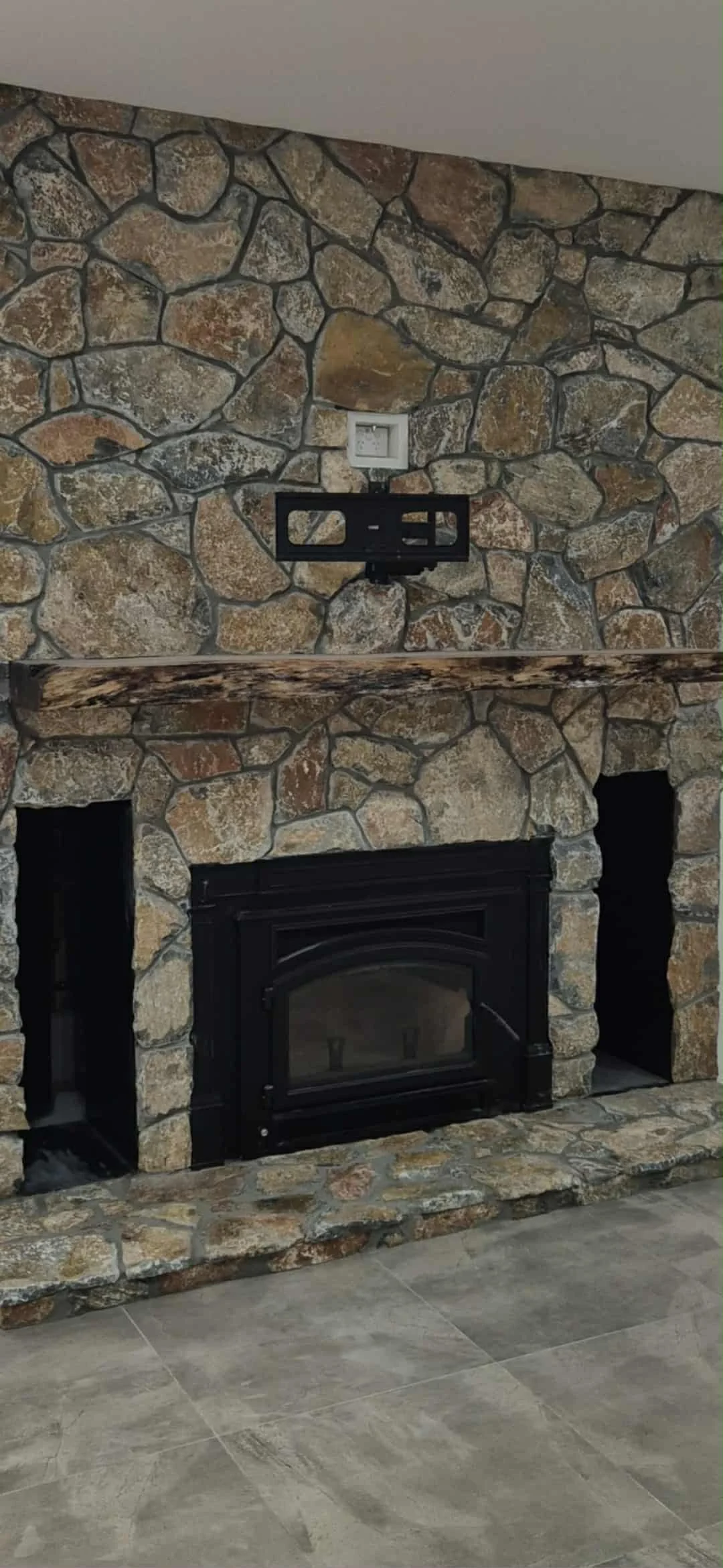 Feature wall cladding with natural stacked stone finish