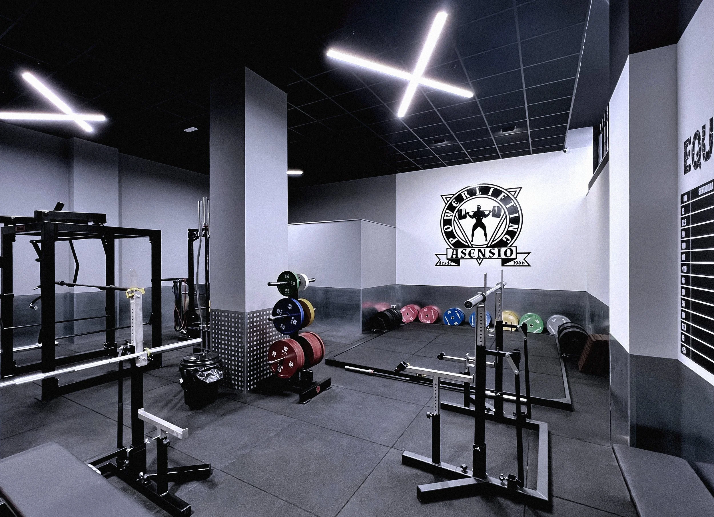 GIMNASIO DE POWERLIFTING