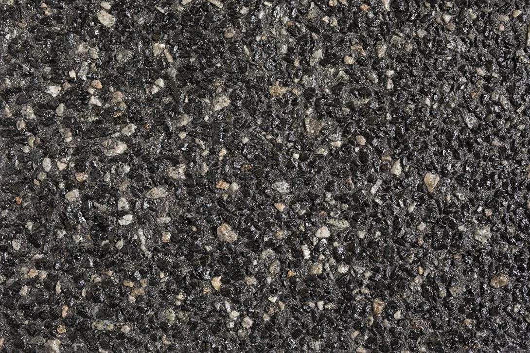 Preston Beach Black - Exposed