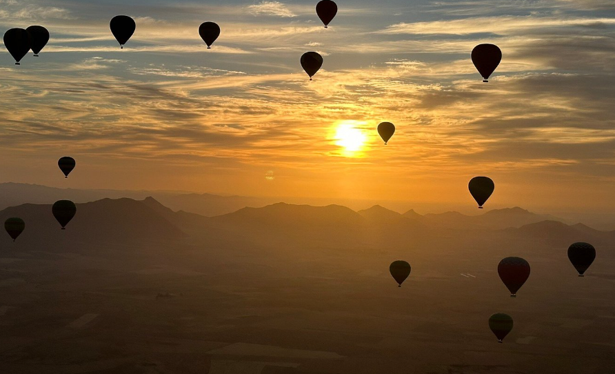 Hot Air Balon_(1).png
