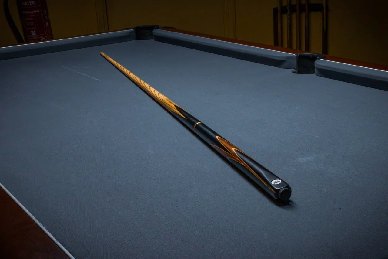 custom-ebony-pool-cue-full.jpeg