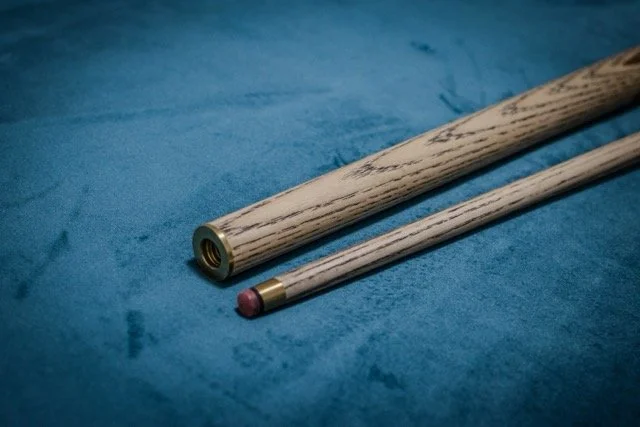 personalised-hand-spliced-snooker-cue.jpeg