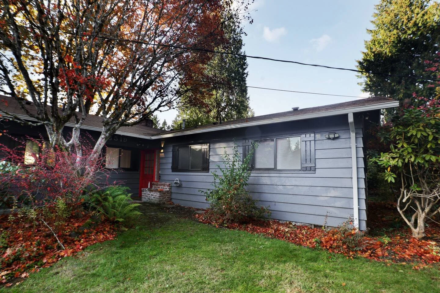 Ranch Place Outside.jpeg