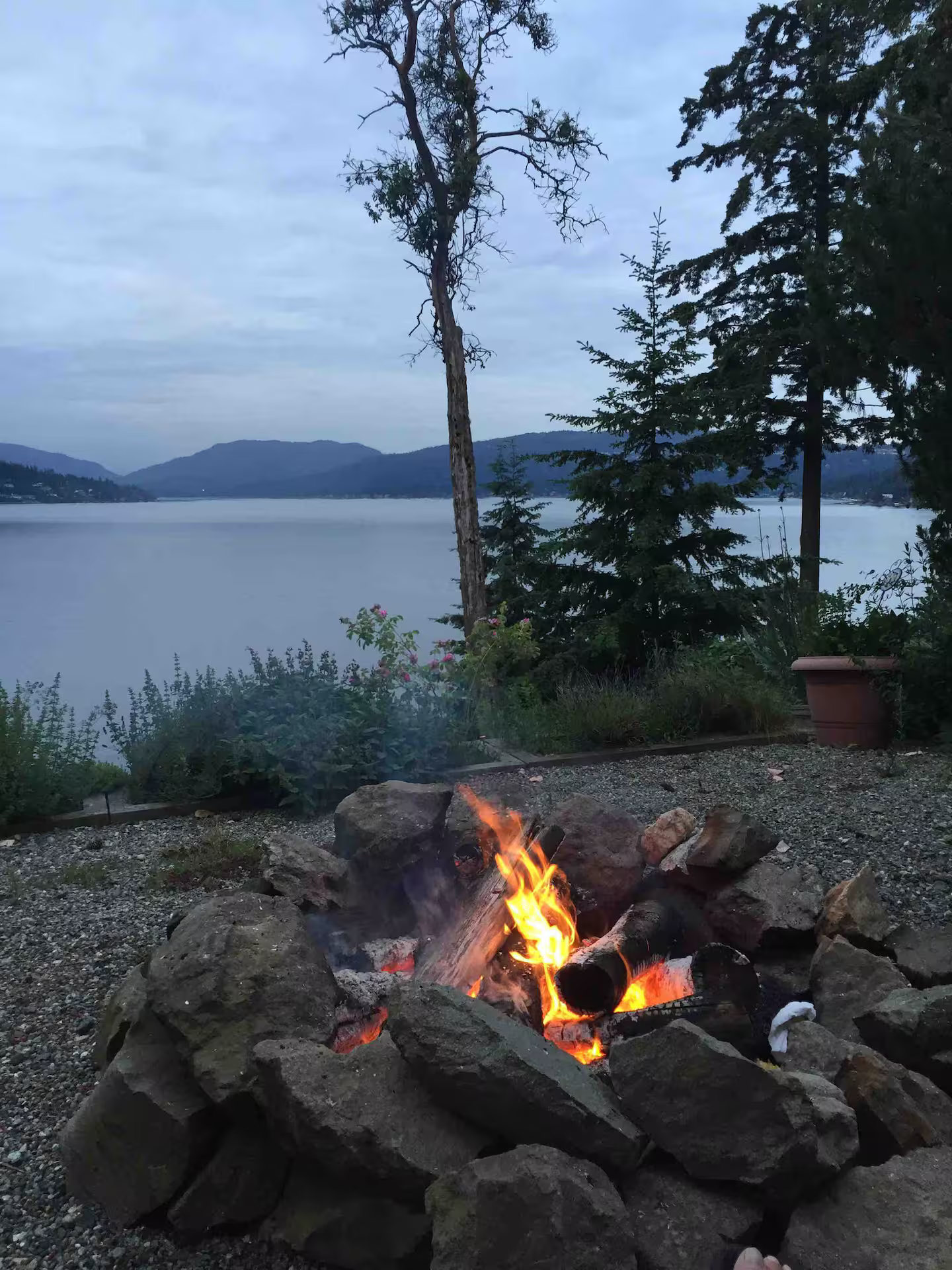 Lake House Firepit.png